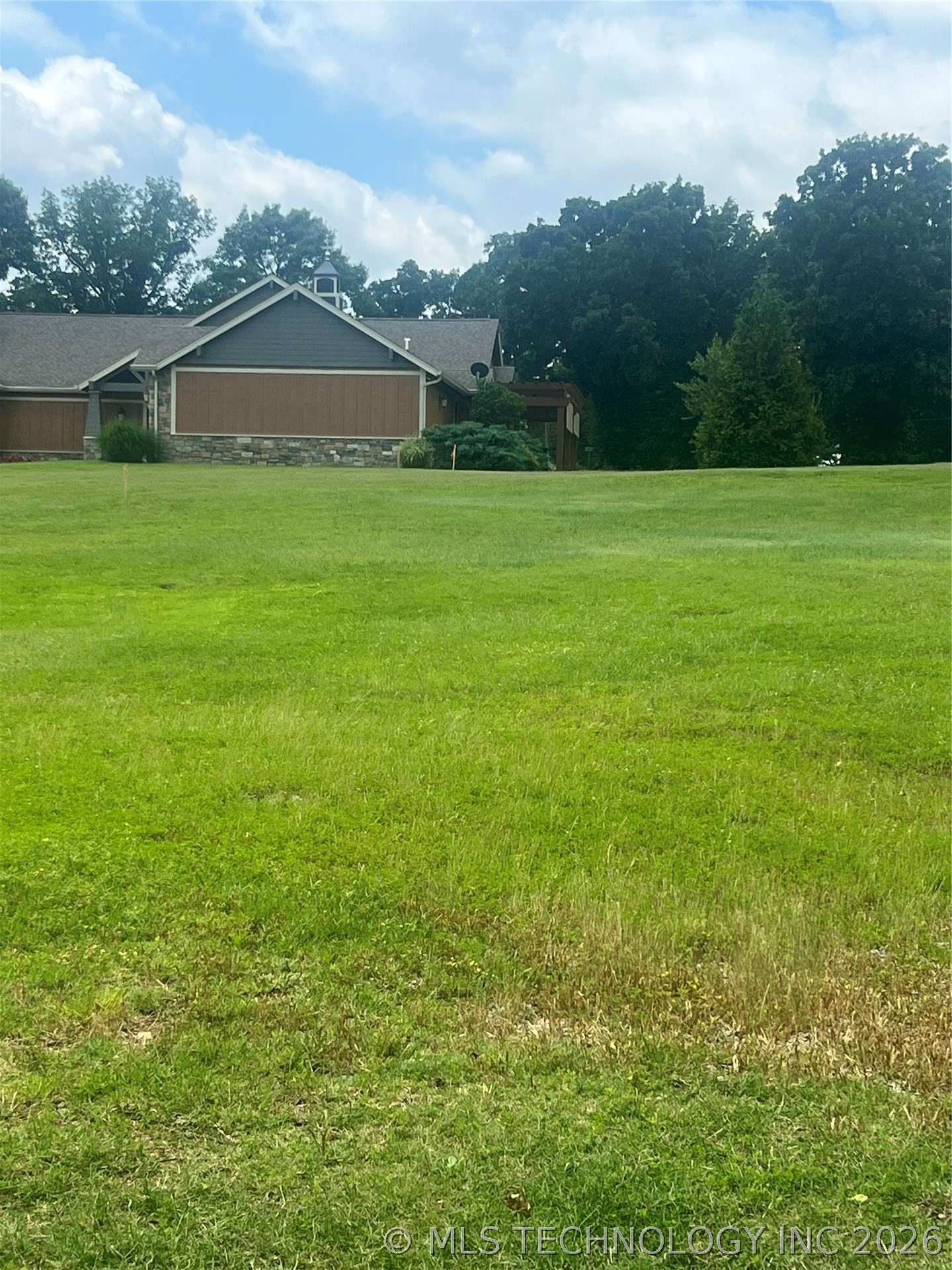 14 Upper Waterfall Road Grove OK 74344