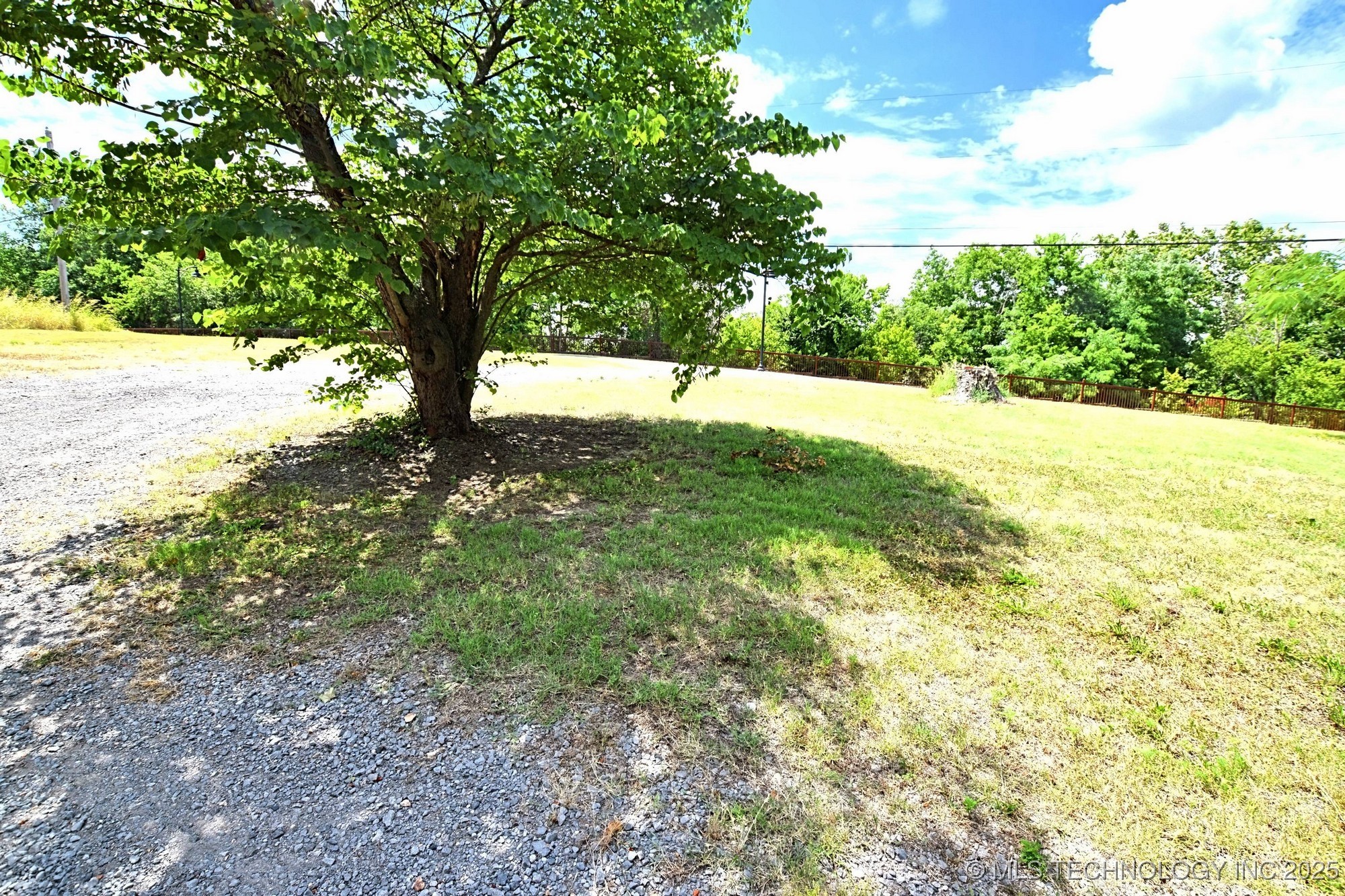 403 S Bluff Avenue Tahlequah OK 74464