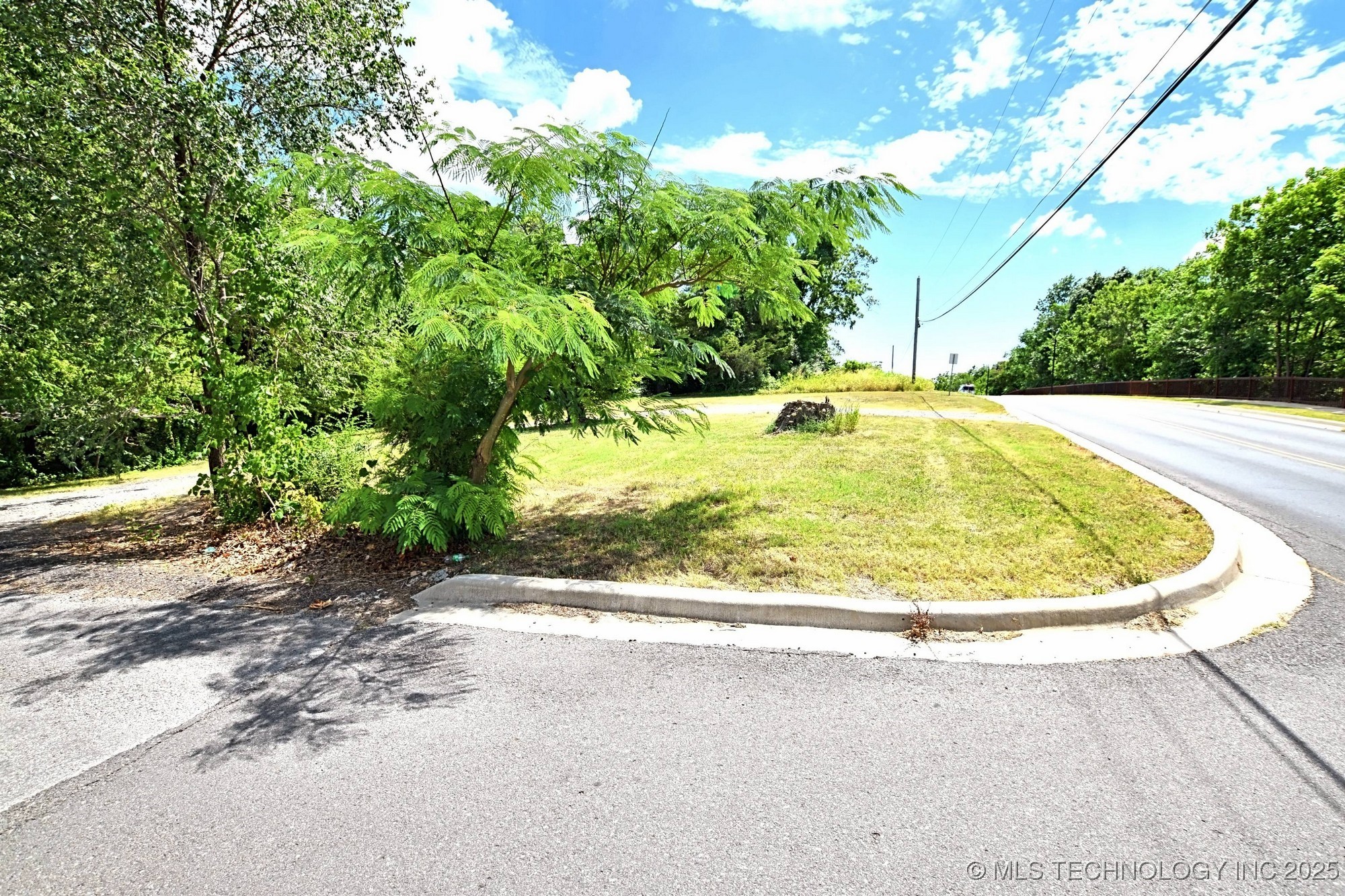 403 S Bluff Avenue Tahlequah OK 74464