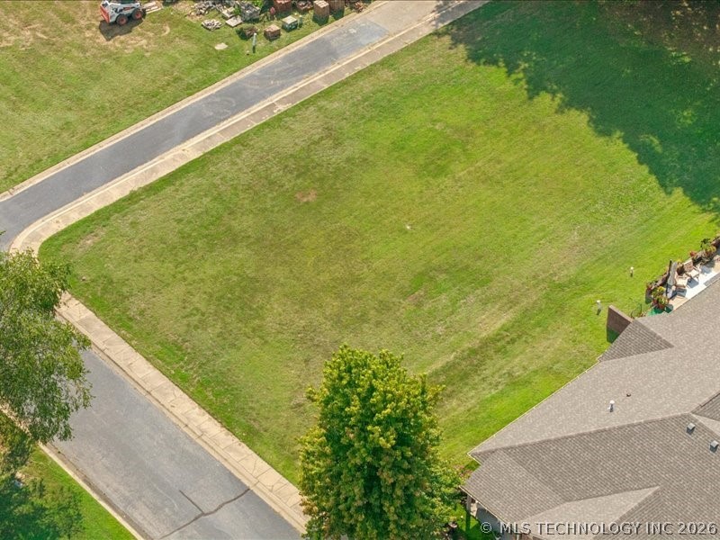 501 St Andrews Place Grove OK 74344