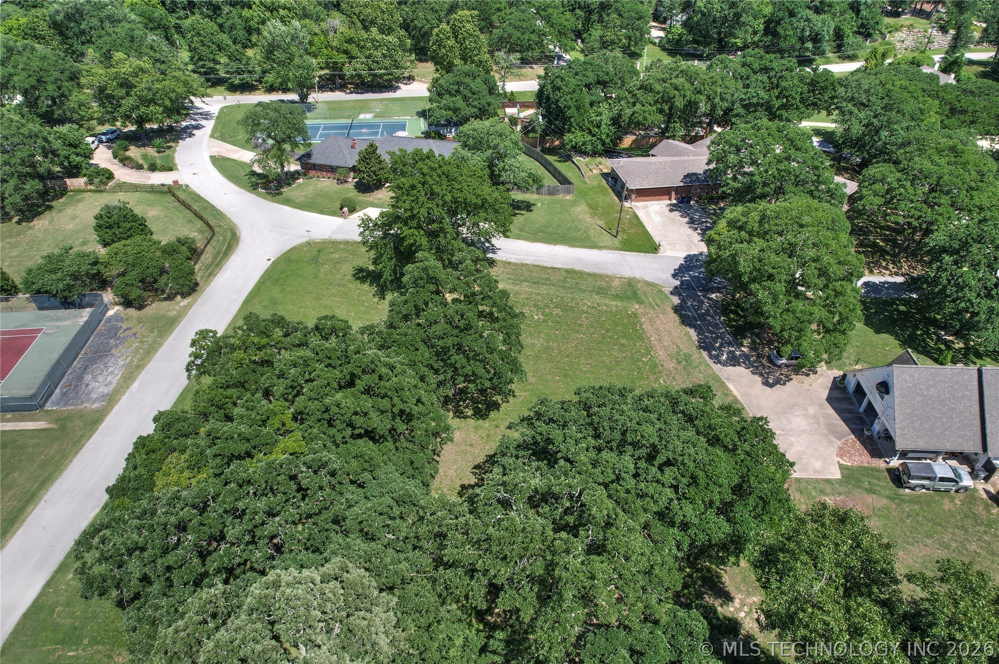 E 104th Place Tulsa OK 74137