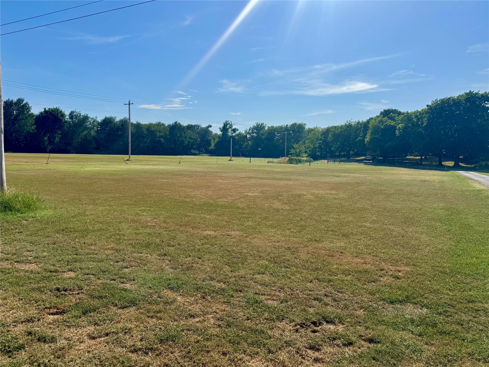 300 S Hwy 82 Highway S Locust Grove OK 74352