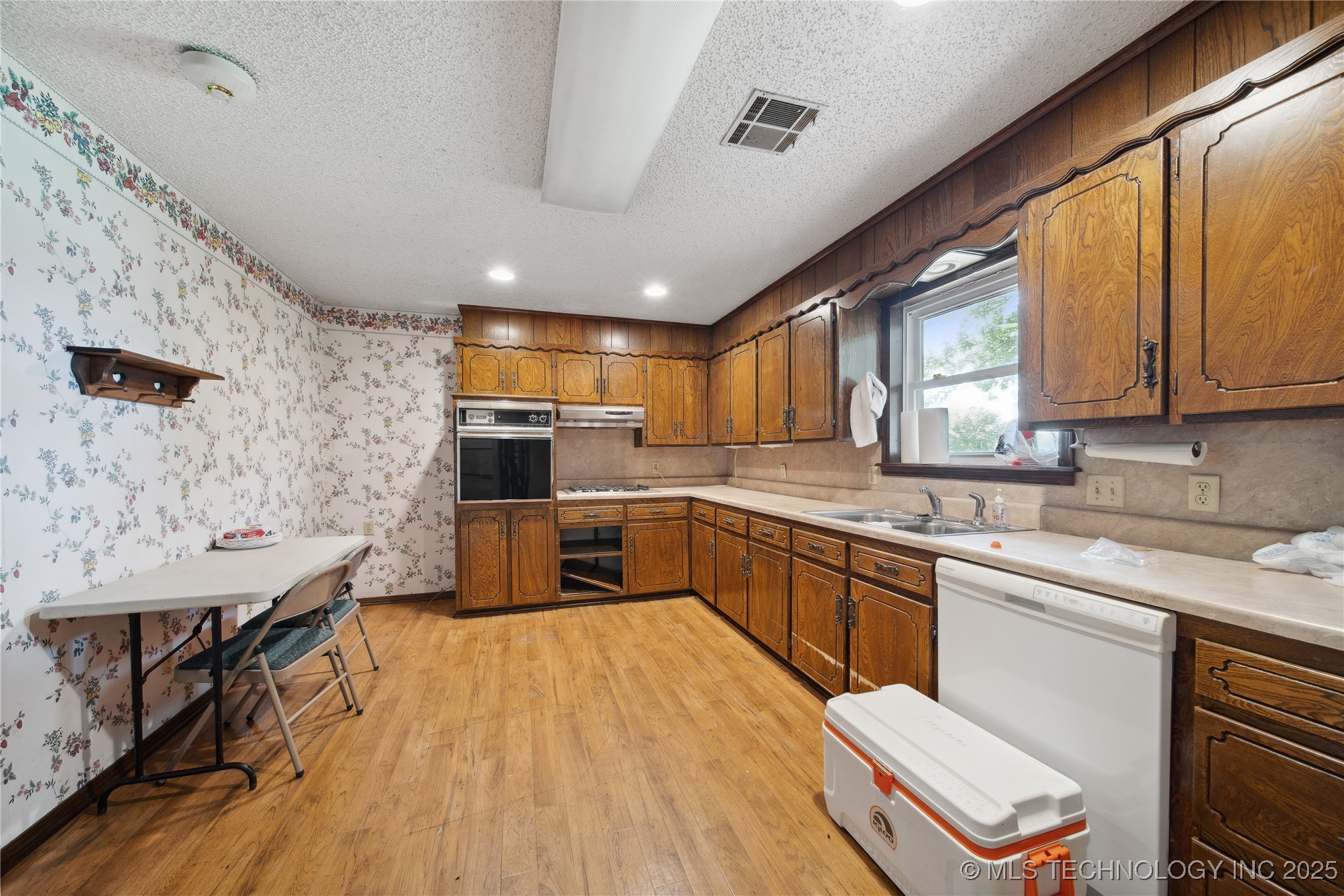 1904 N County Line Road E Fort Gibson OK 74434
