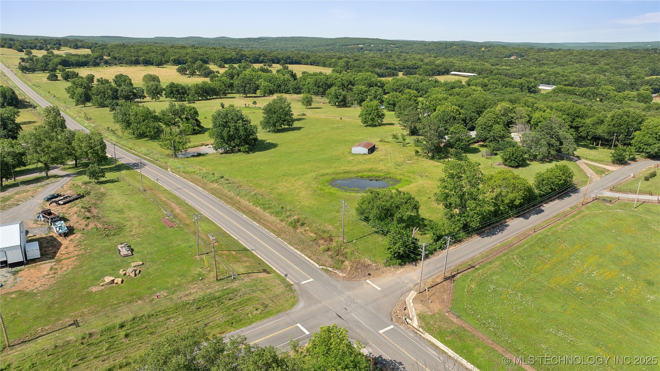 1904 N County Line Road E Fort Gibson OK 74434