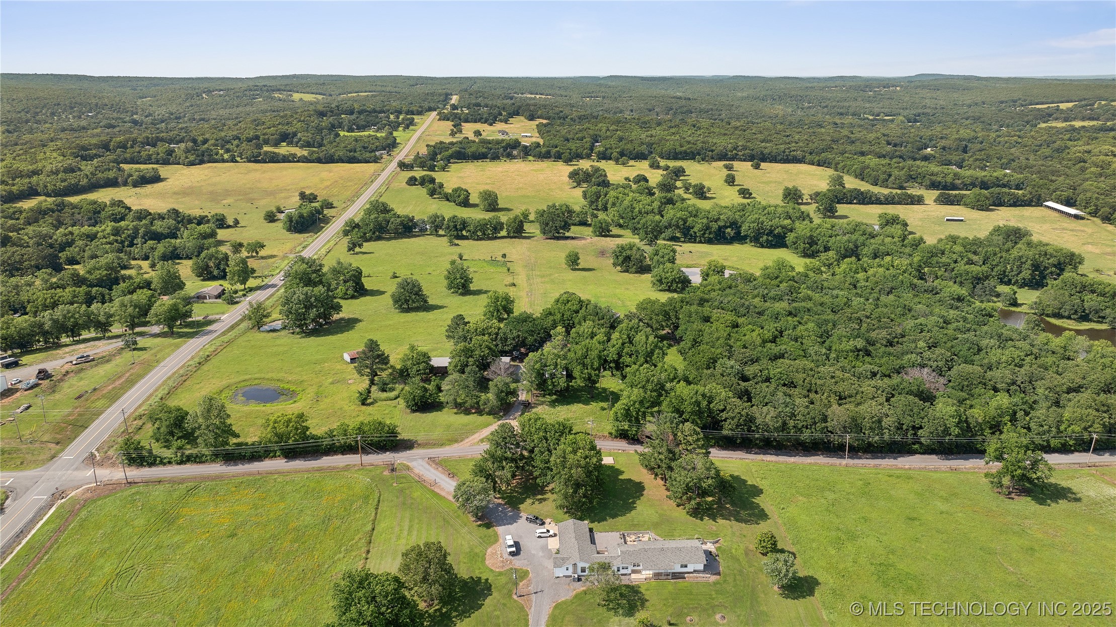 1904 N County Line Road E Fort Gibson OK 74434