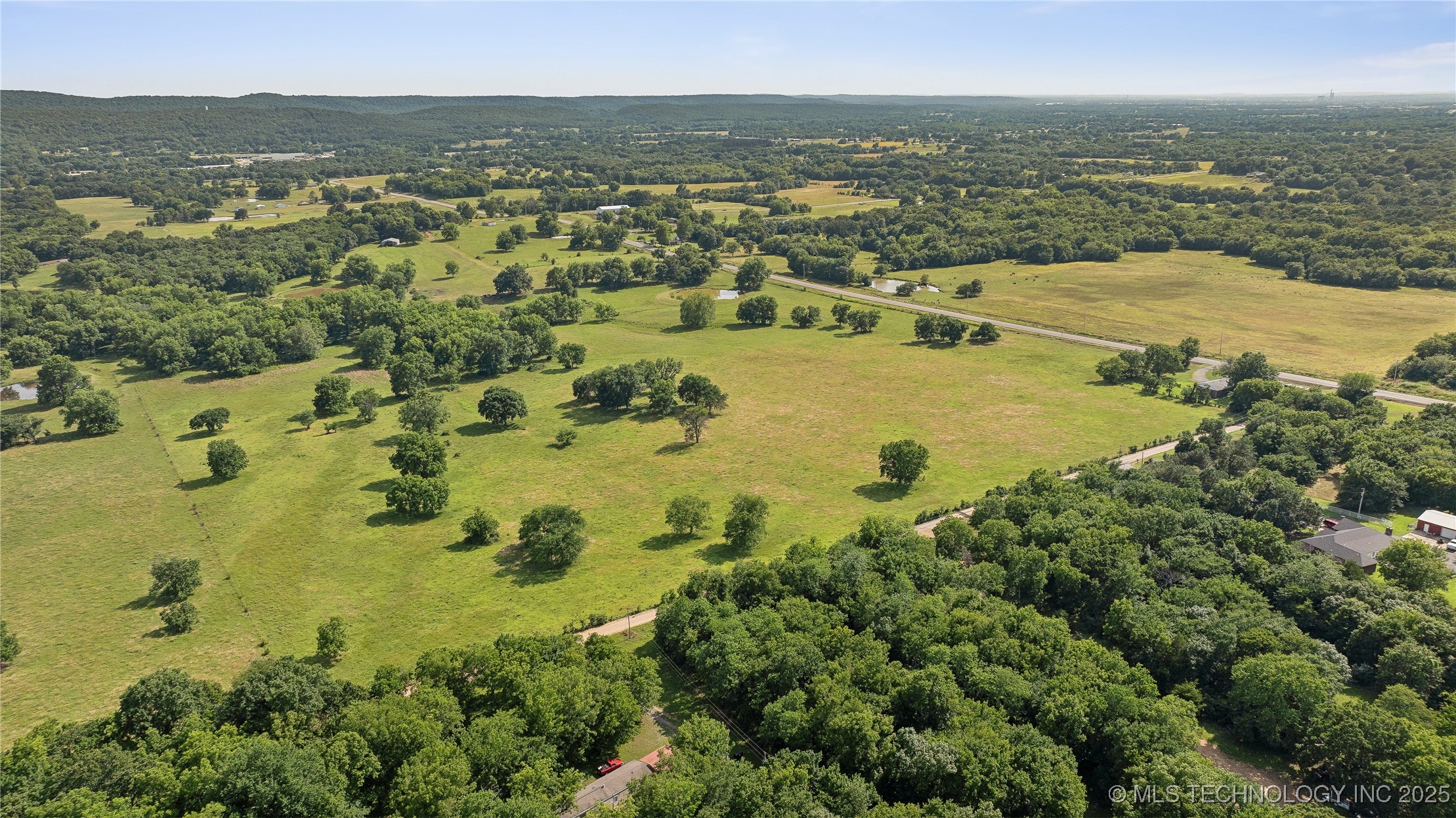 1904 N County Line Road E Fort Gibson OK 74434