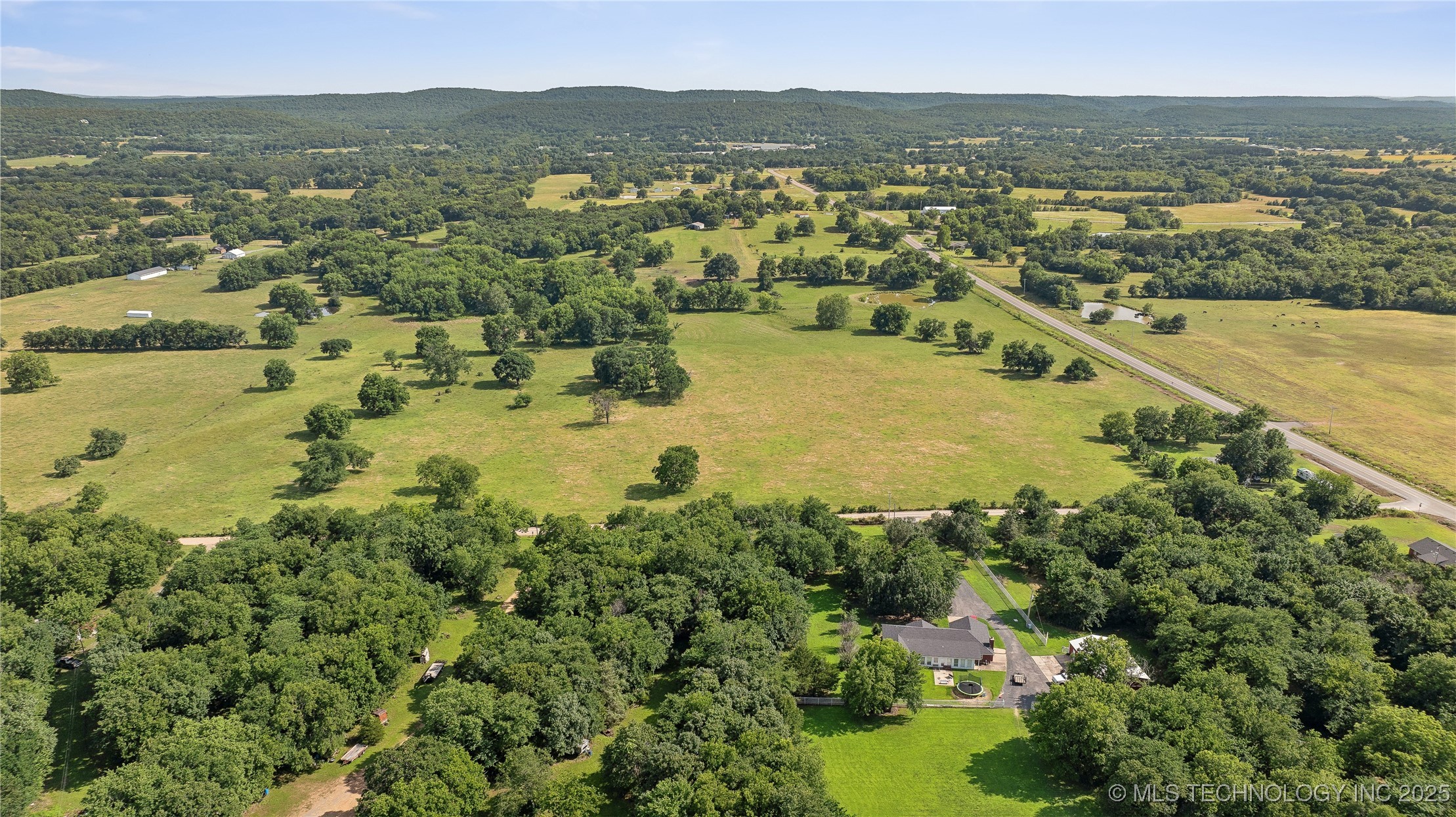 1904 N County Line Road E Fort Gibson OK 74434