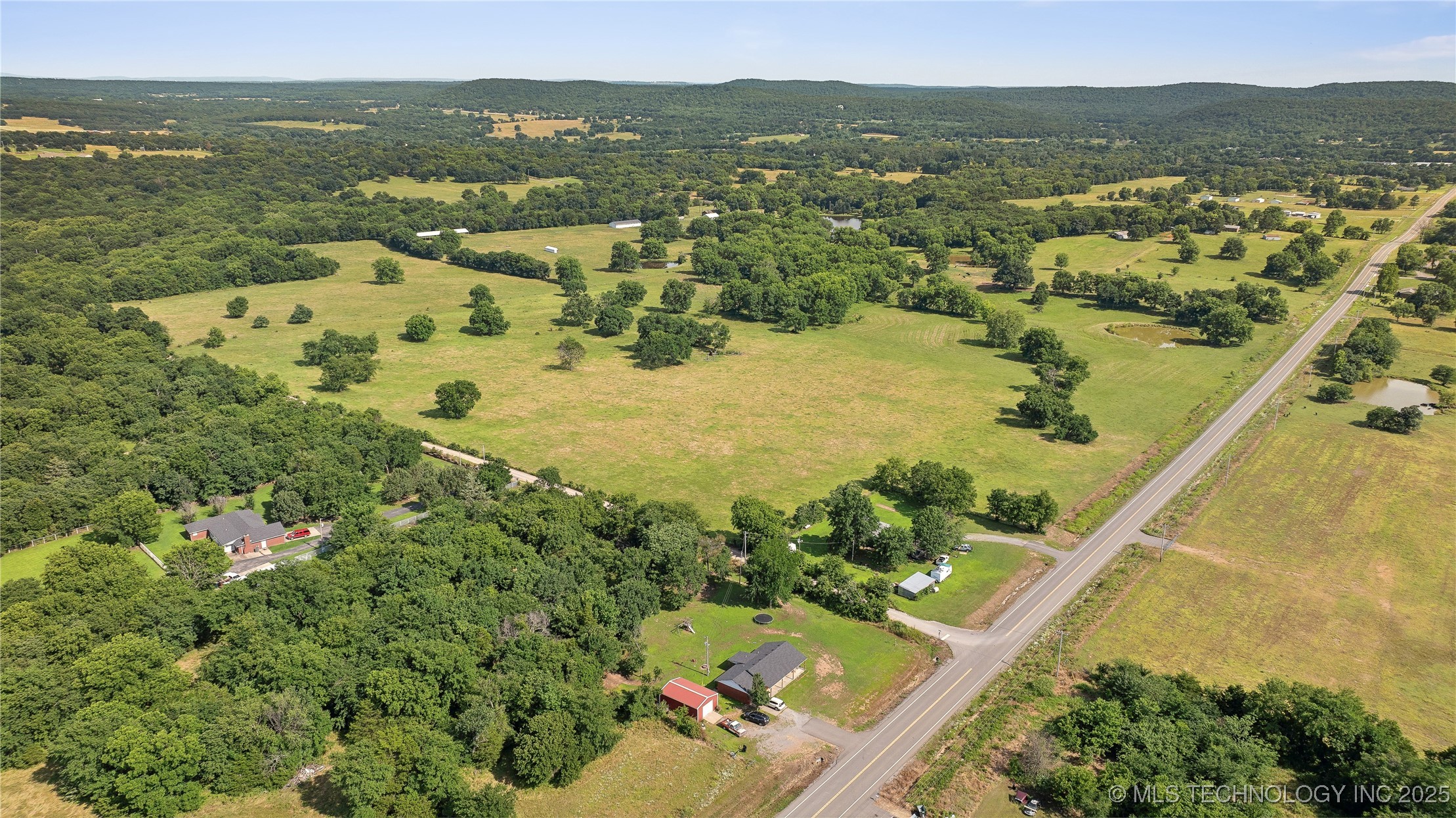 1904 N County Line Road E Fort Gibson OK 74434