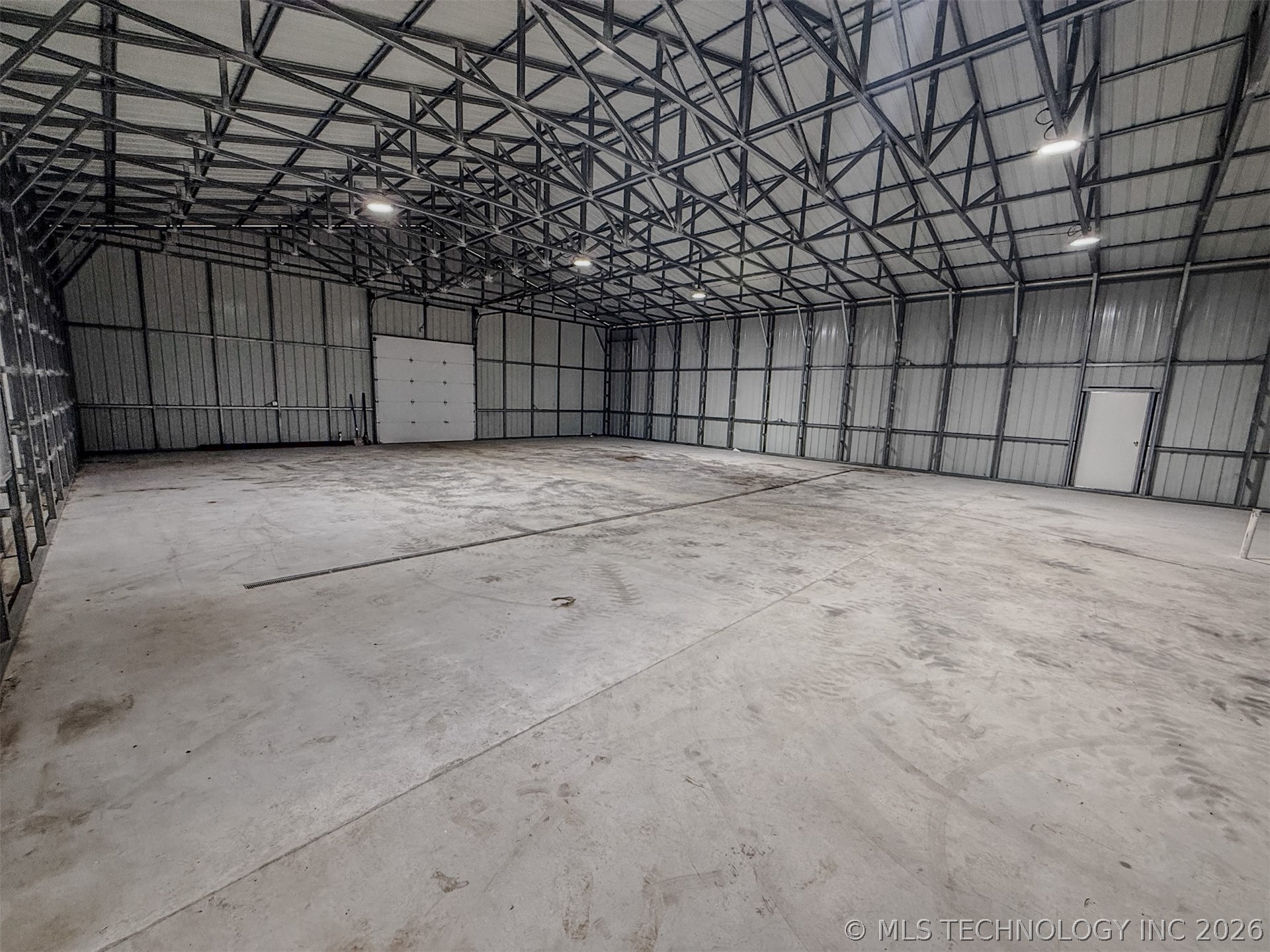 1177 Highway 51 Hulbert OK 74441