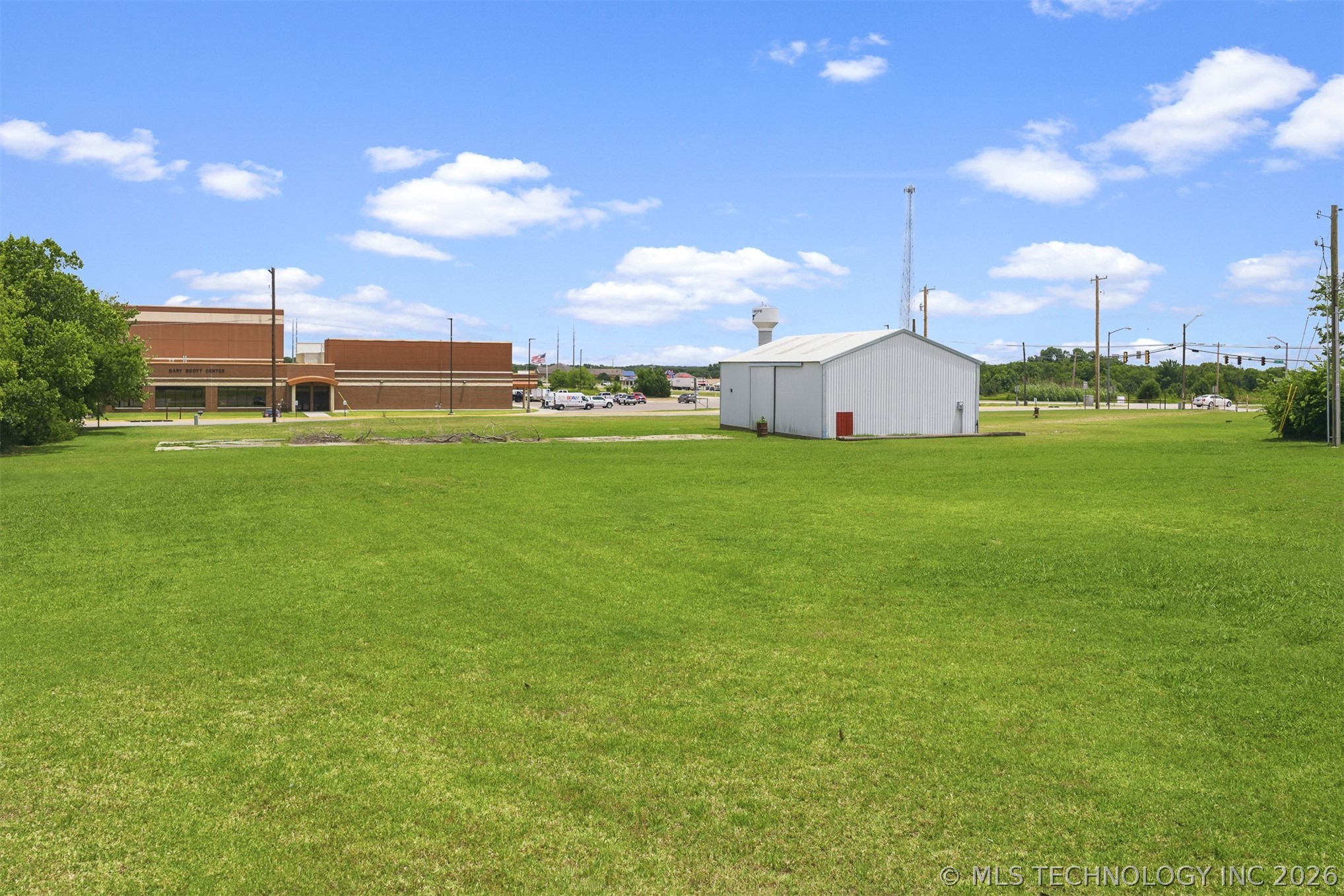 14 Cottonwood Street Lone Grove OK 73443