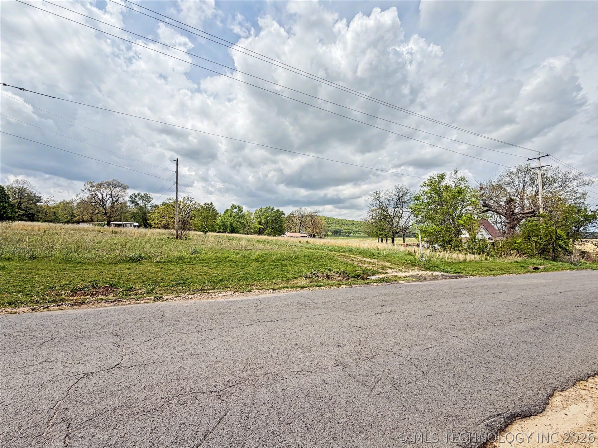 83048 S 4700 Road Stilwell OK 74960