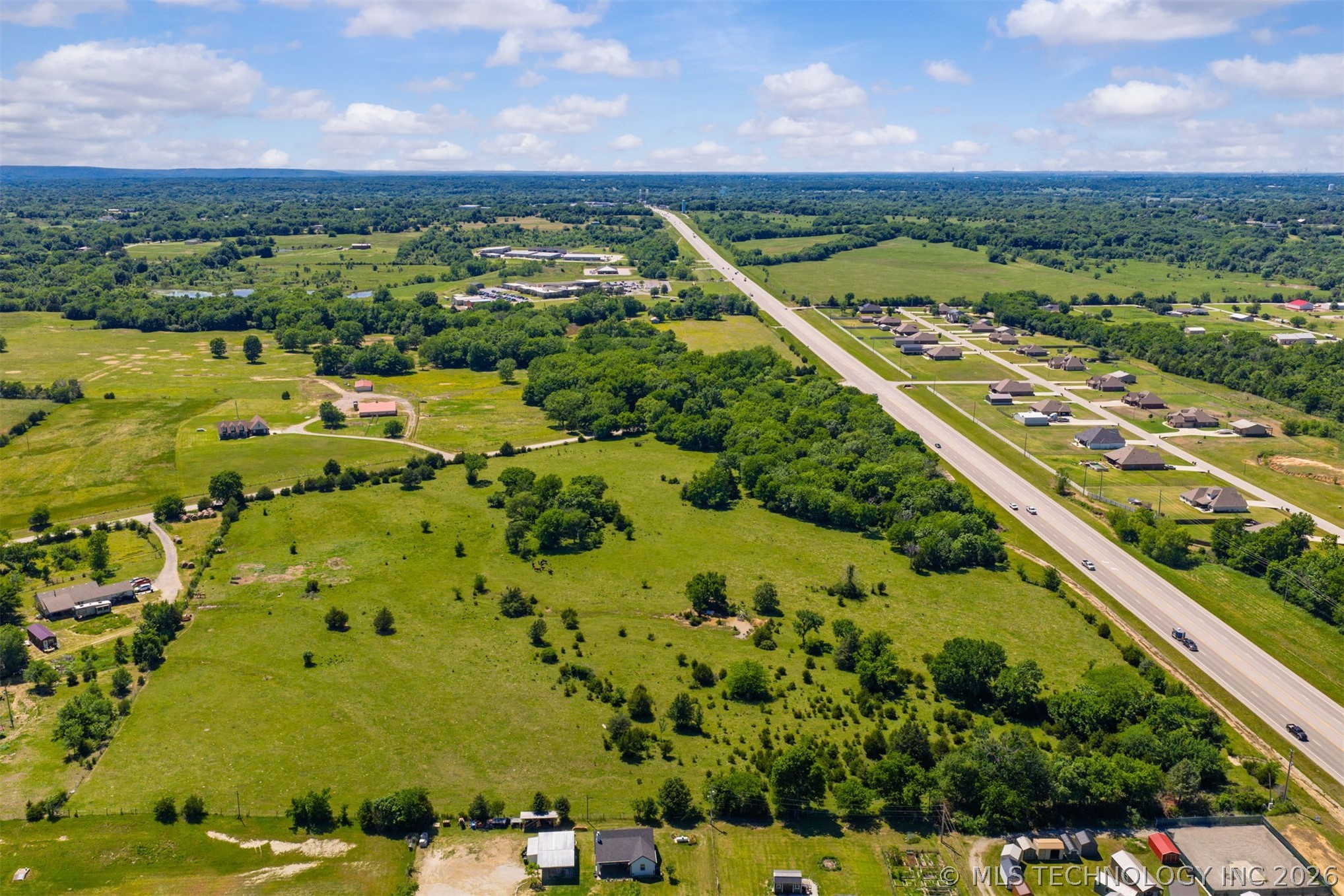 22 S 326th Eastavenue Coweta OK 74429