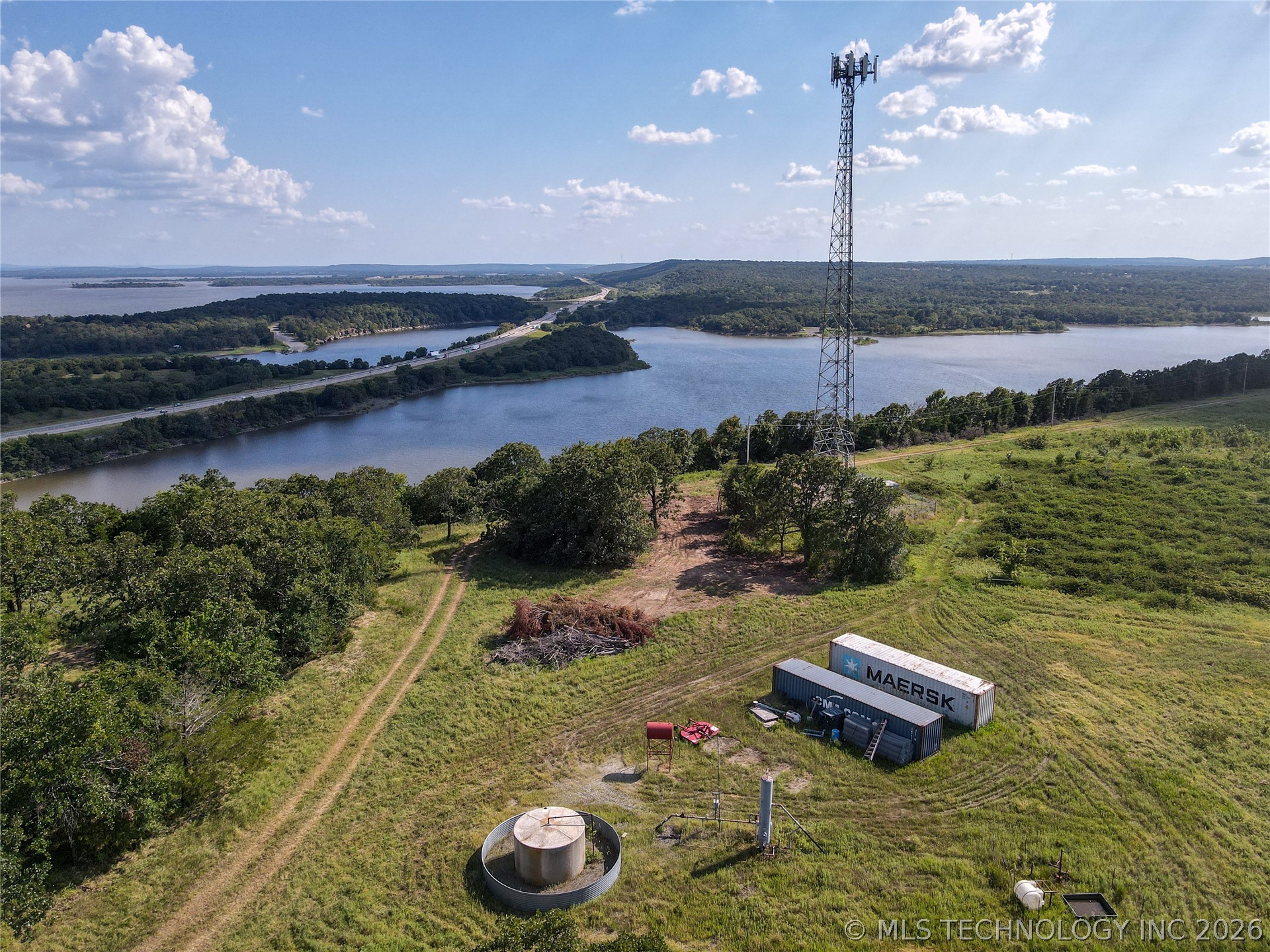 933 Higgins Road Eufaula OK 74442