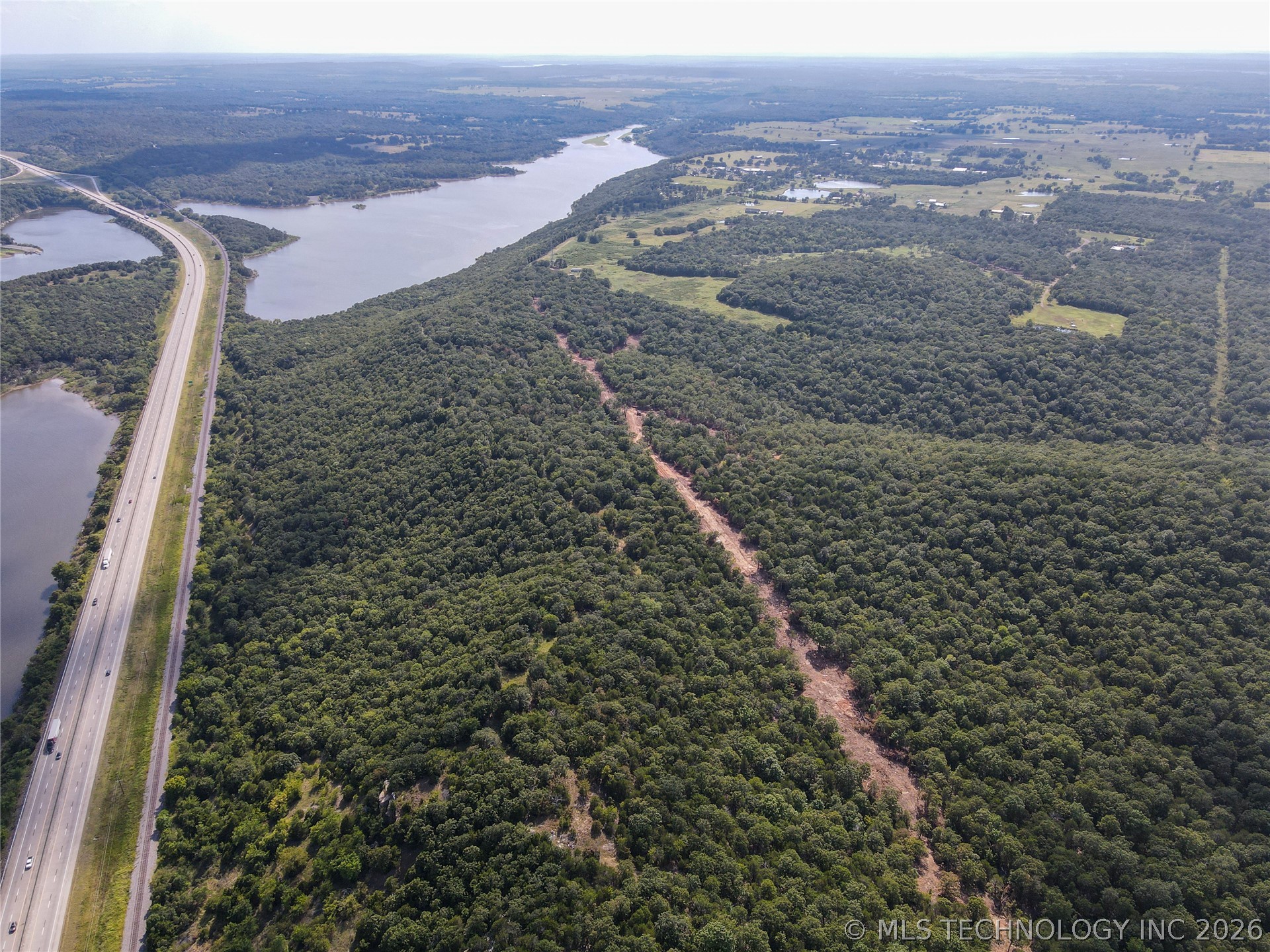 933 Higgins Road Eufaula OK 74442