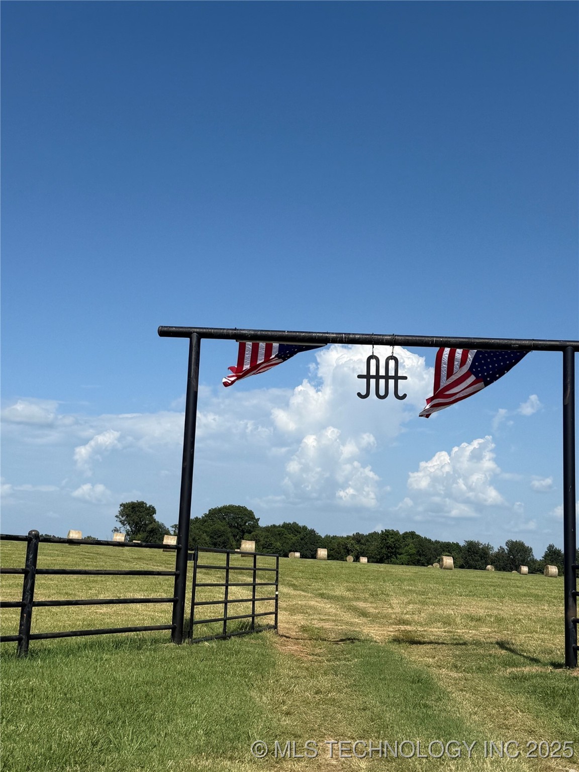 27800 S Highway 125 Monkey Island OK 74331