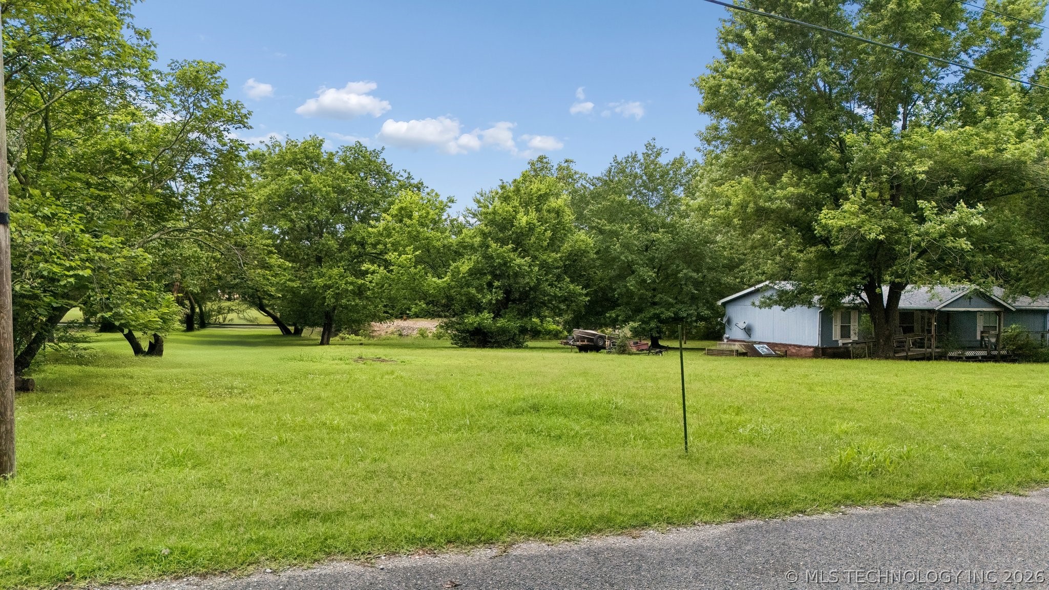S Boston Avenue Ketchum OK 74349