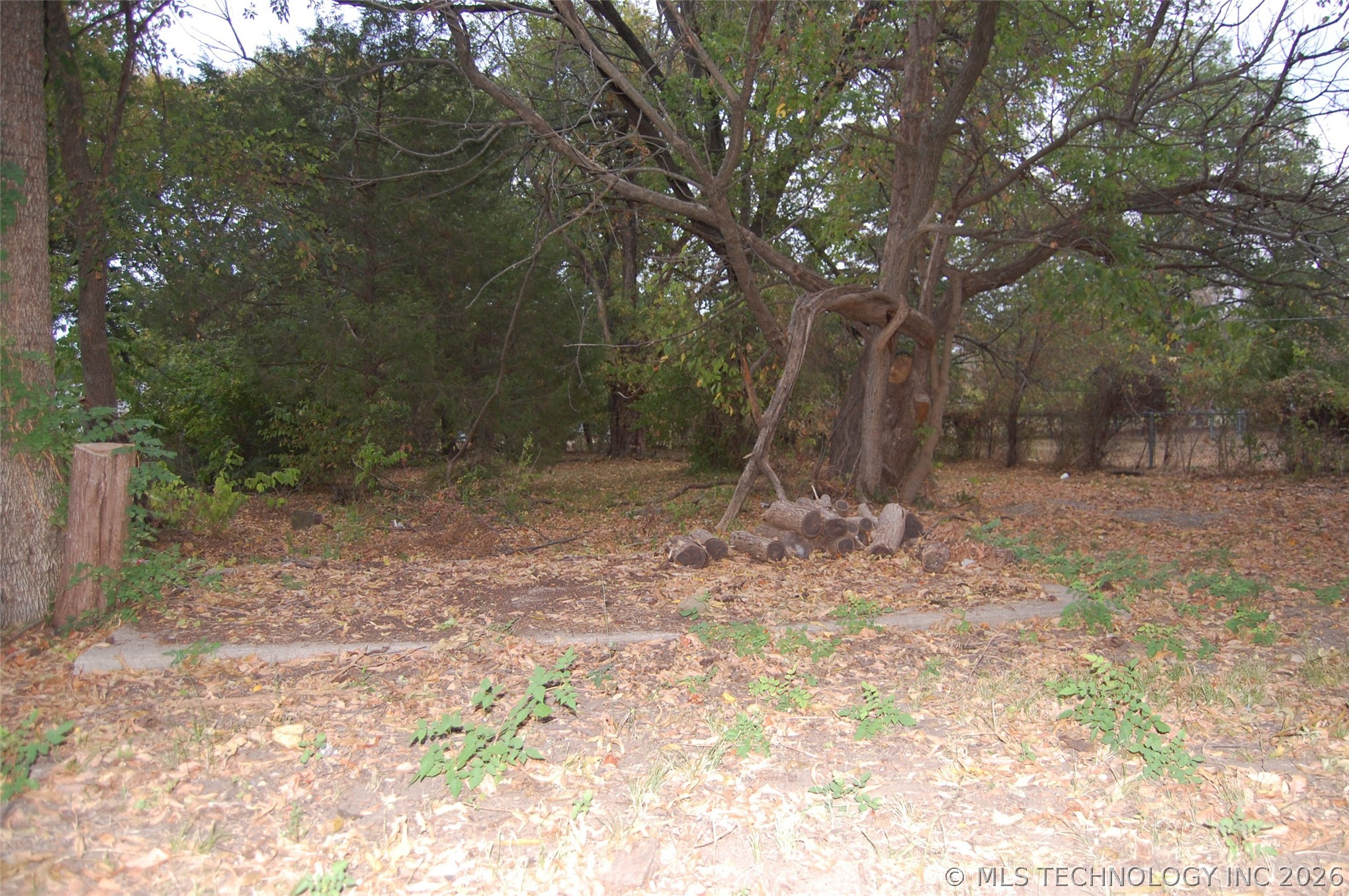 305 E Lewis Street Henryetta OK 74437