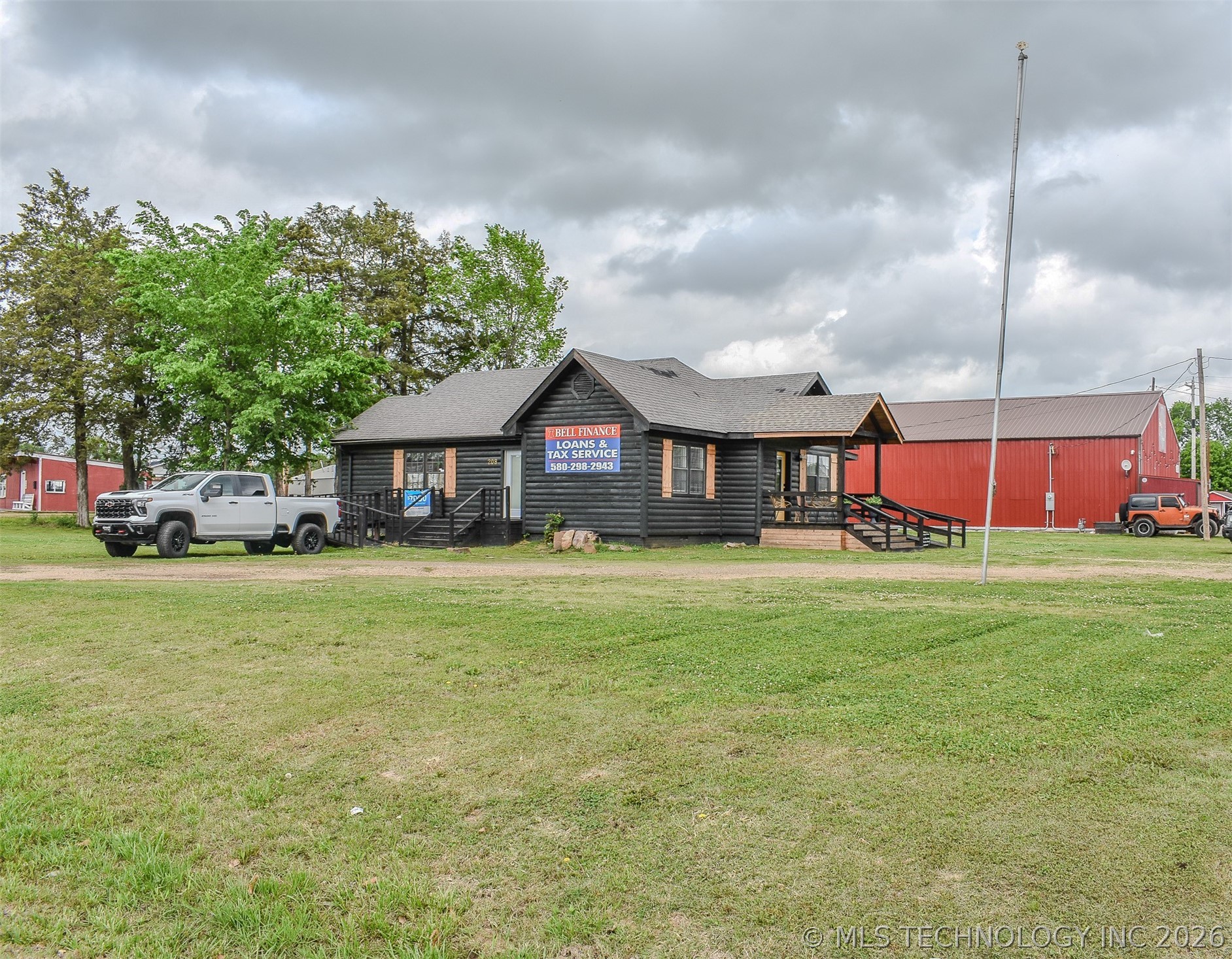 208 SW 3rd Street Antlers OK 74523
