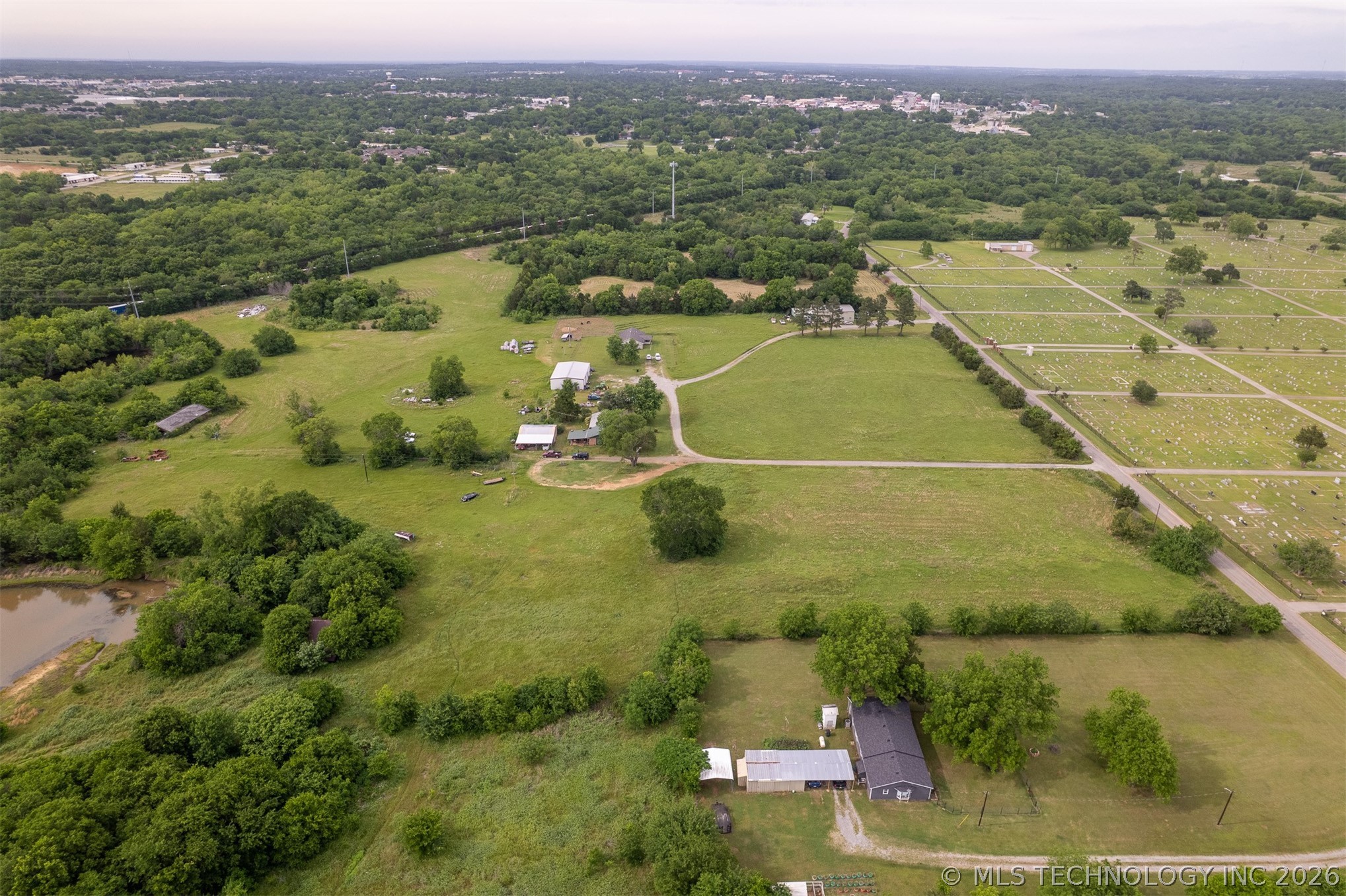 Cemetery Road Durant OK 74701