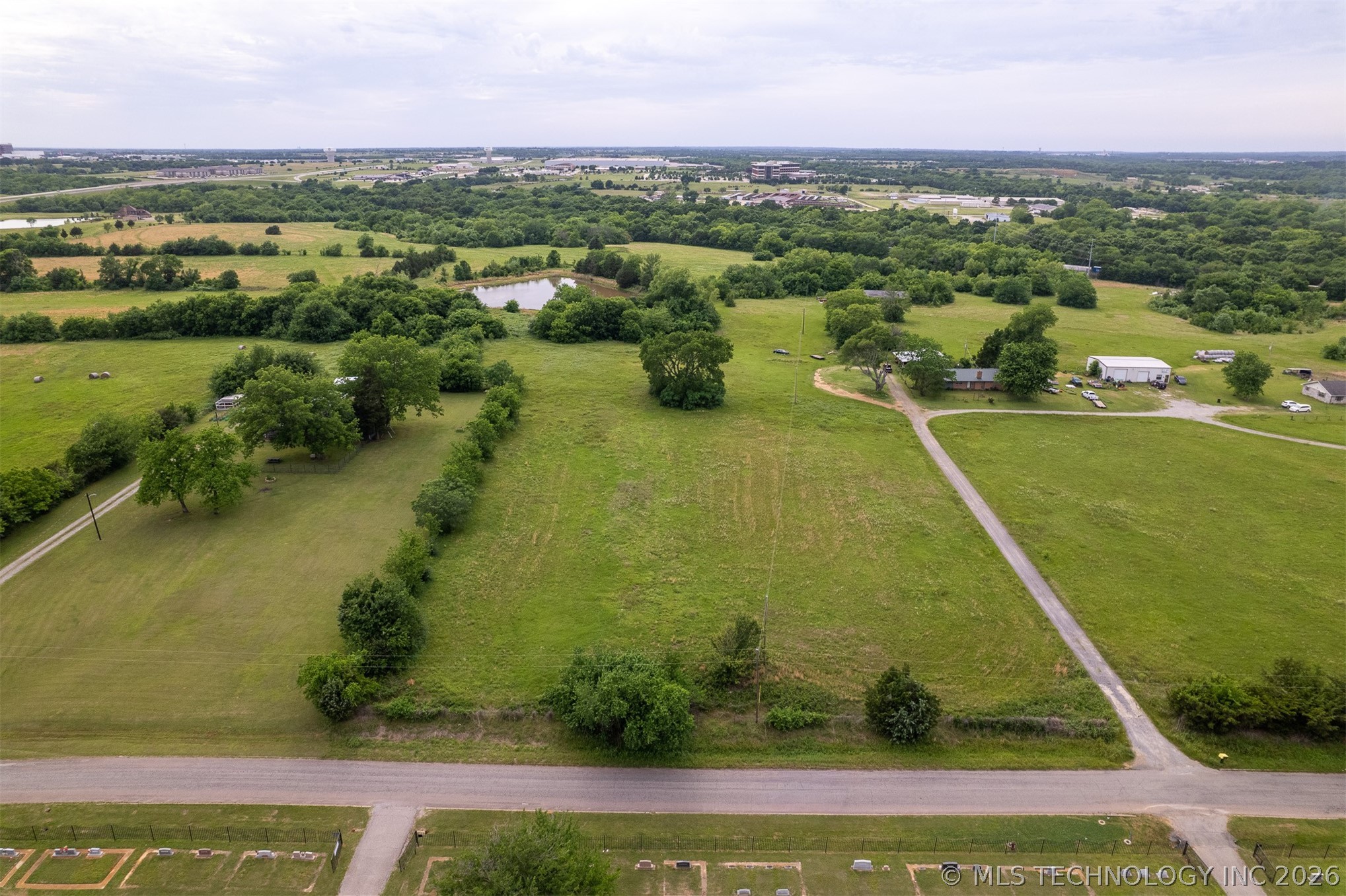 Cemetery Road Durant OK 74701