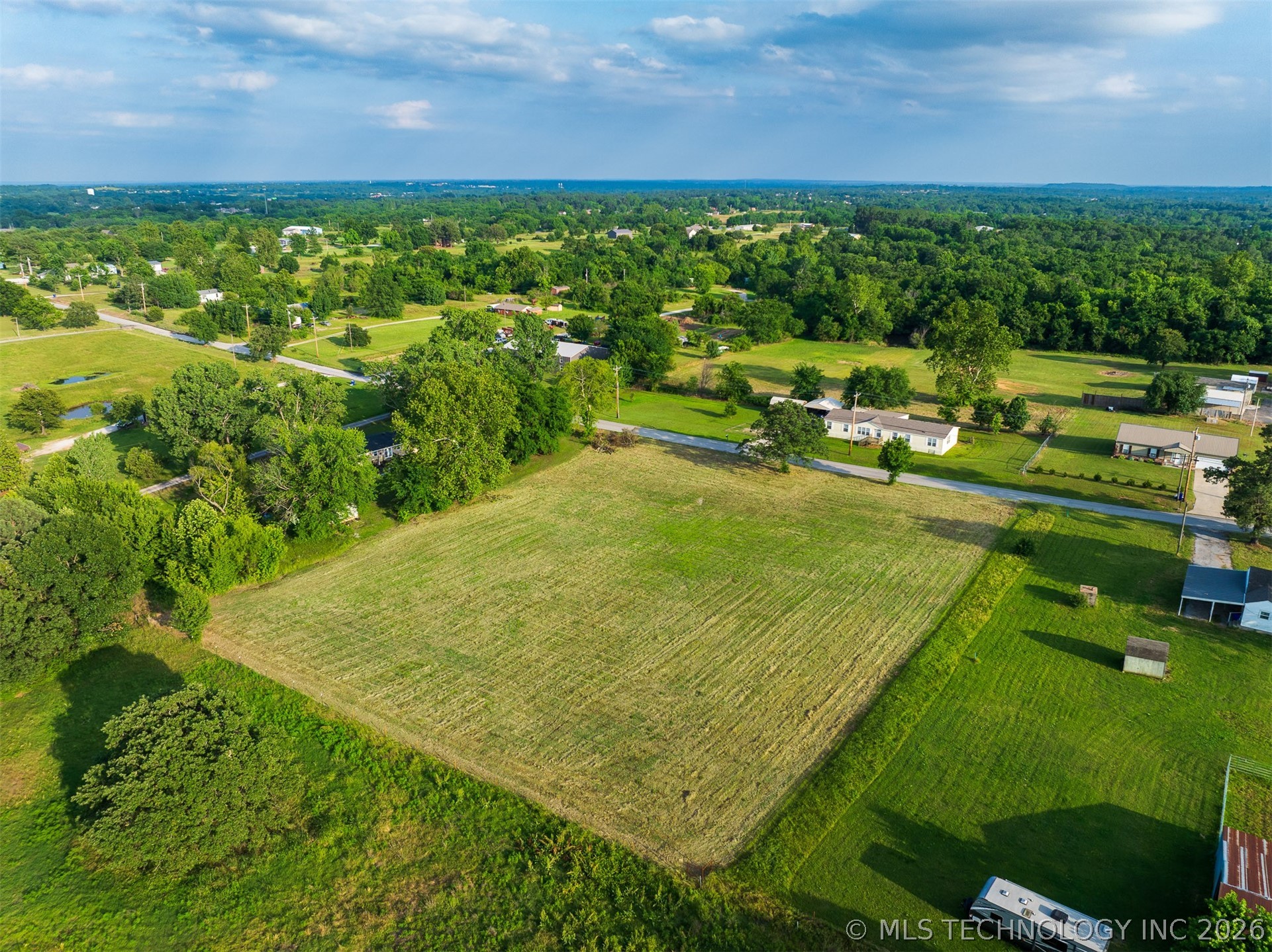 2 E 121st Street Coweta OK 74429