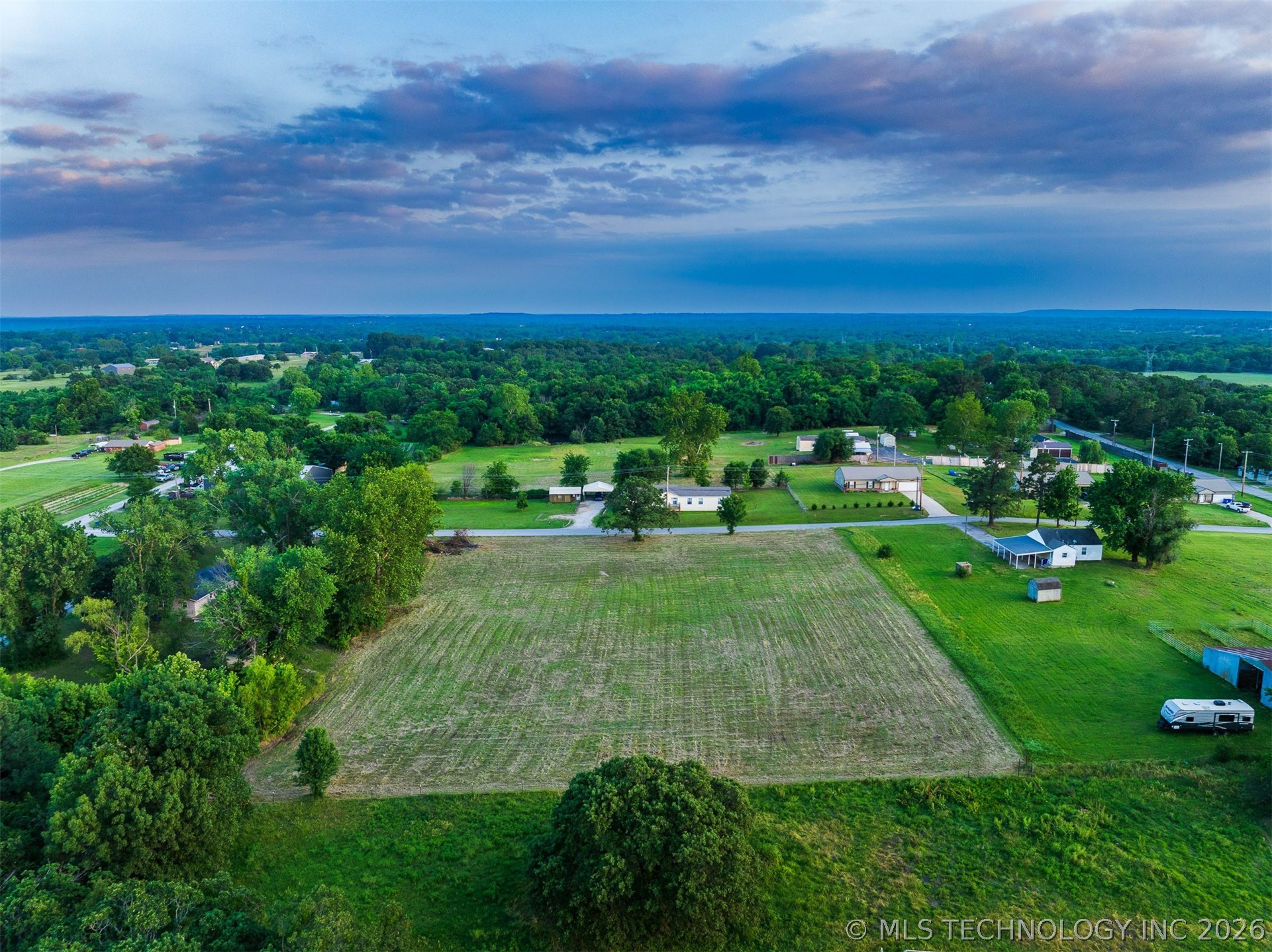2 E 121st Street Coweta OK 74429