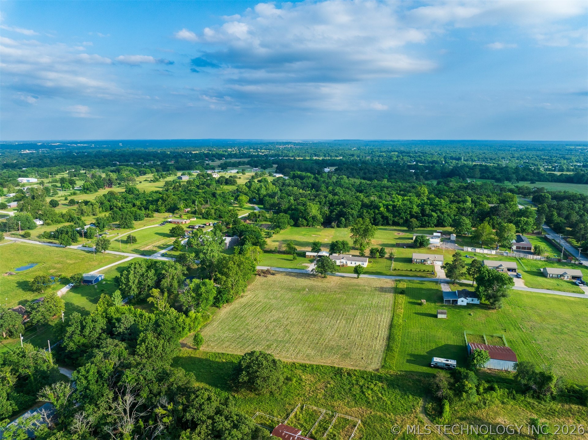 2 E 121st Street Coweta OK 74429