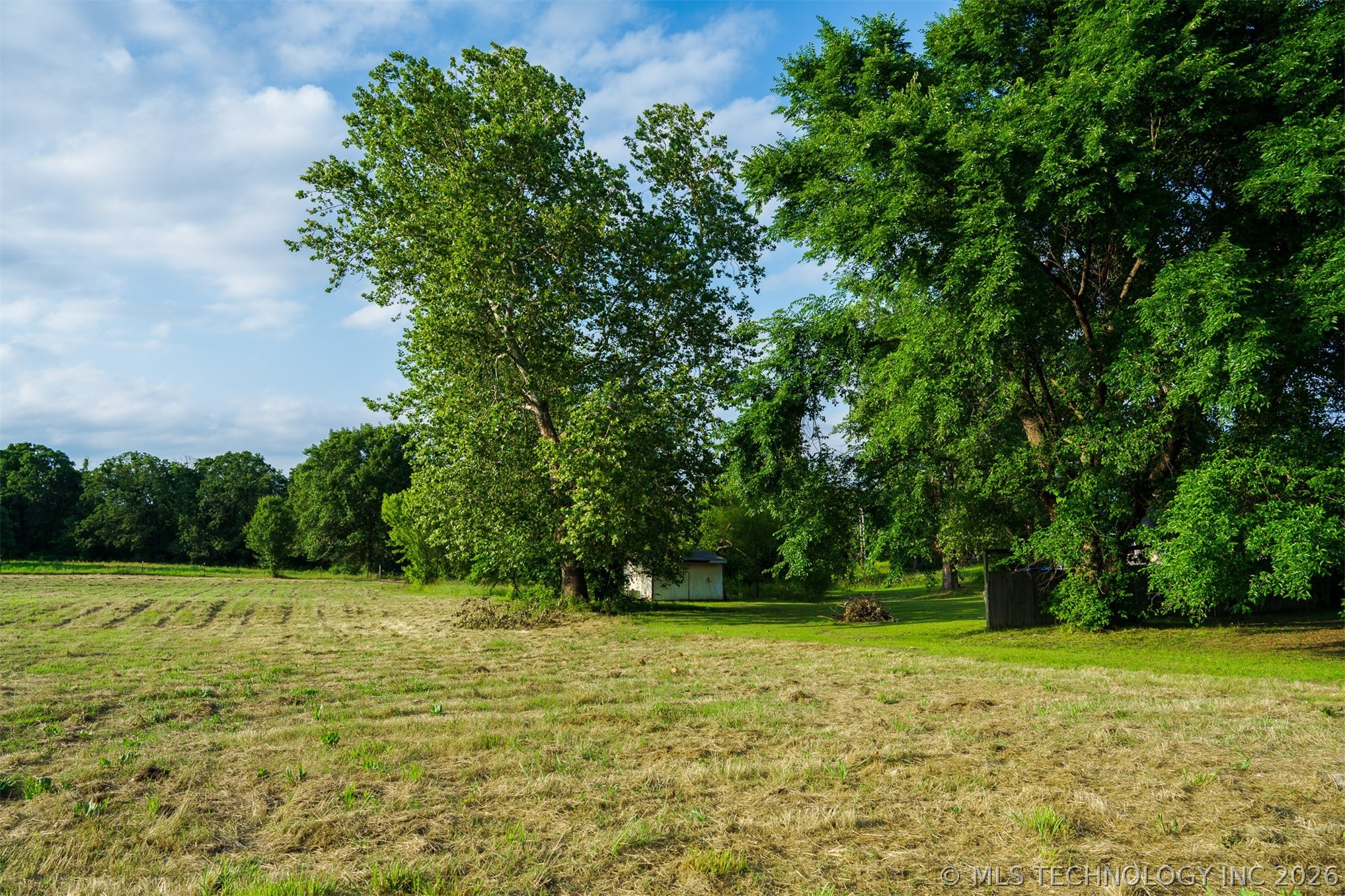 2 E 121st Street Coweta OK 74429