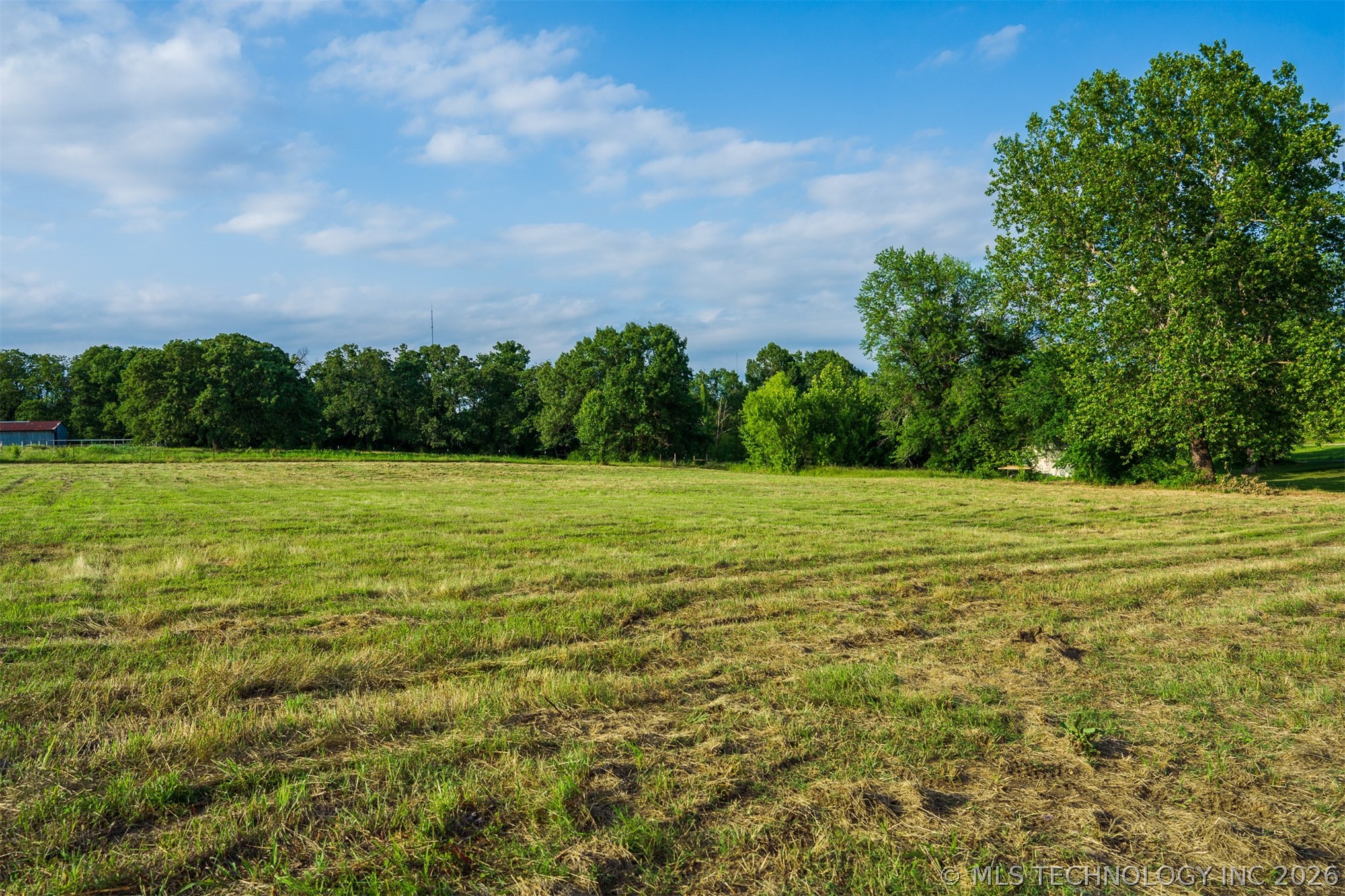 2 E 121st Street Coweta OK 74429
