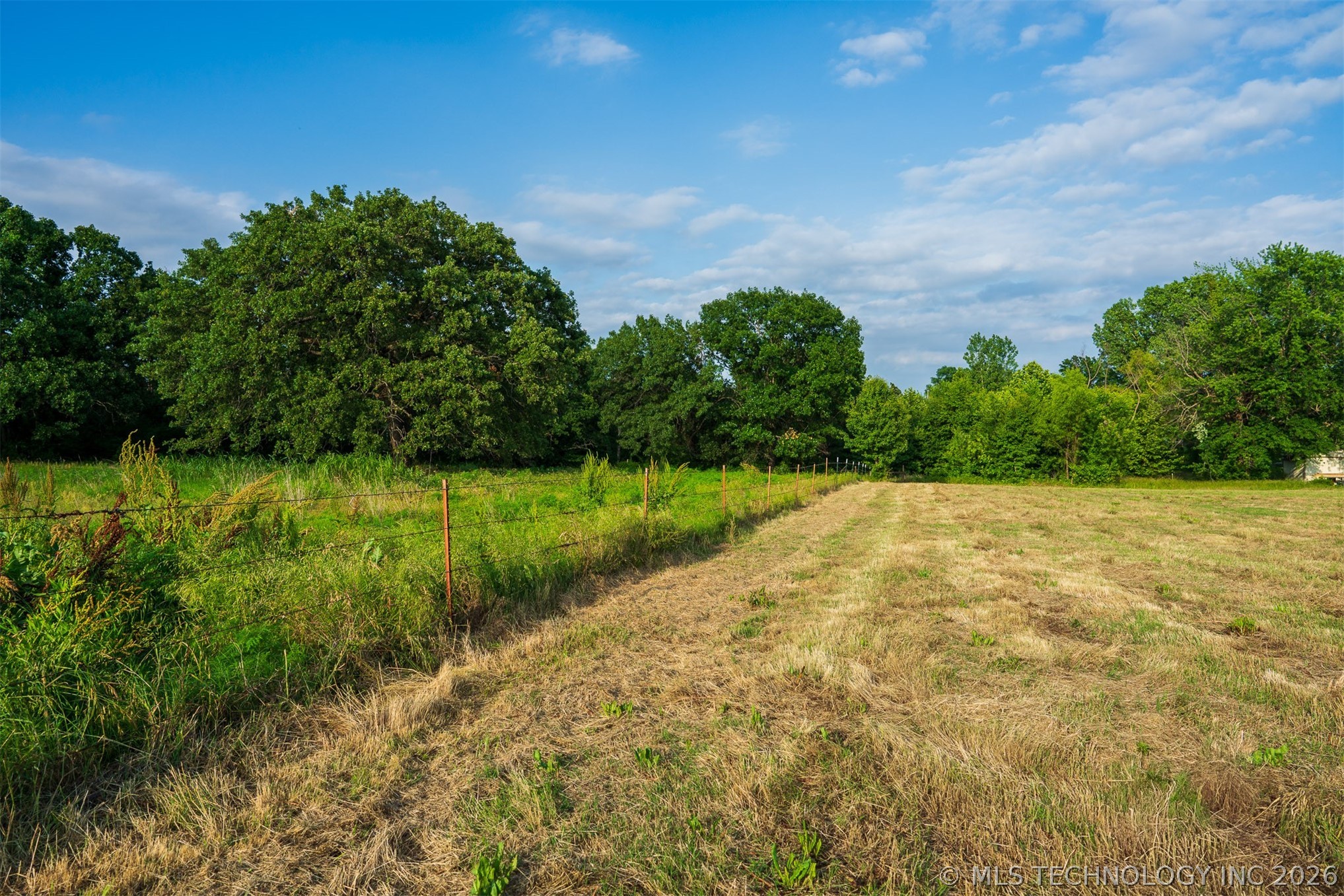 2 E 121st Street Coweta OK 74429