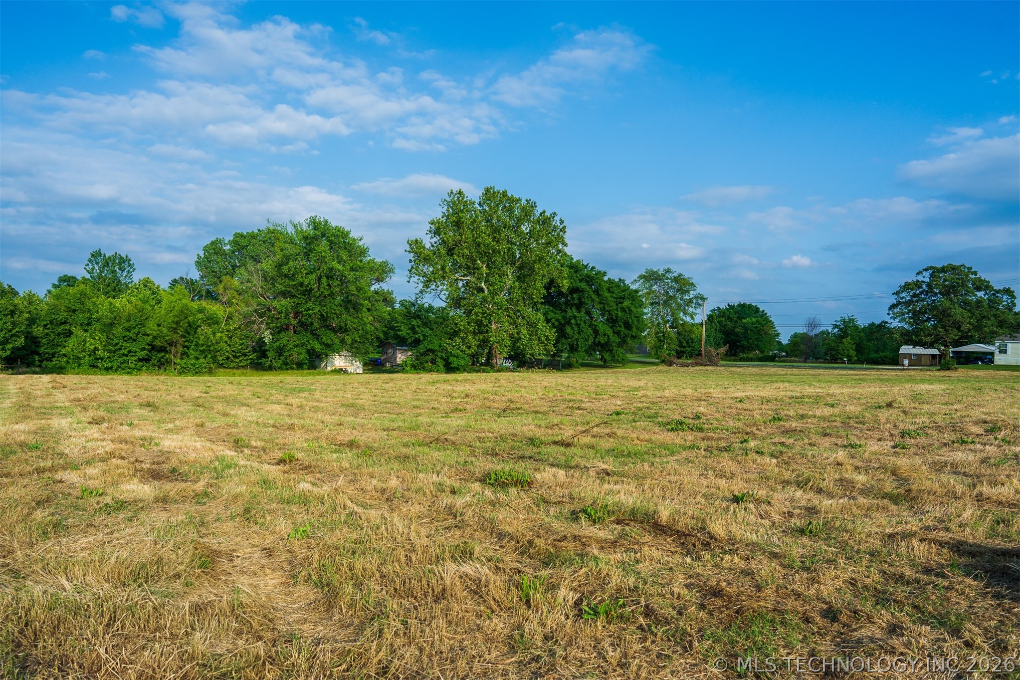 2 E 121st Street Coweta OK 74429