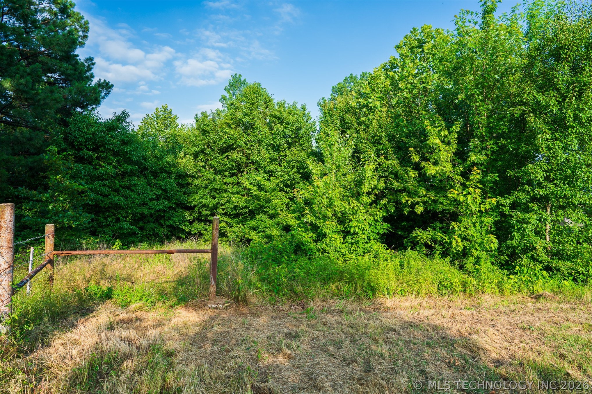 2 E 121st Street Coweta OK 74429