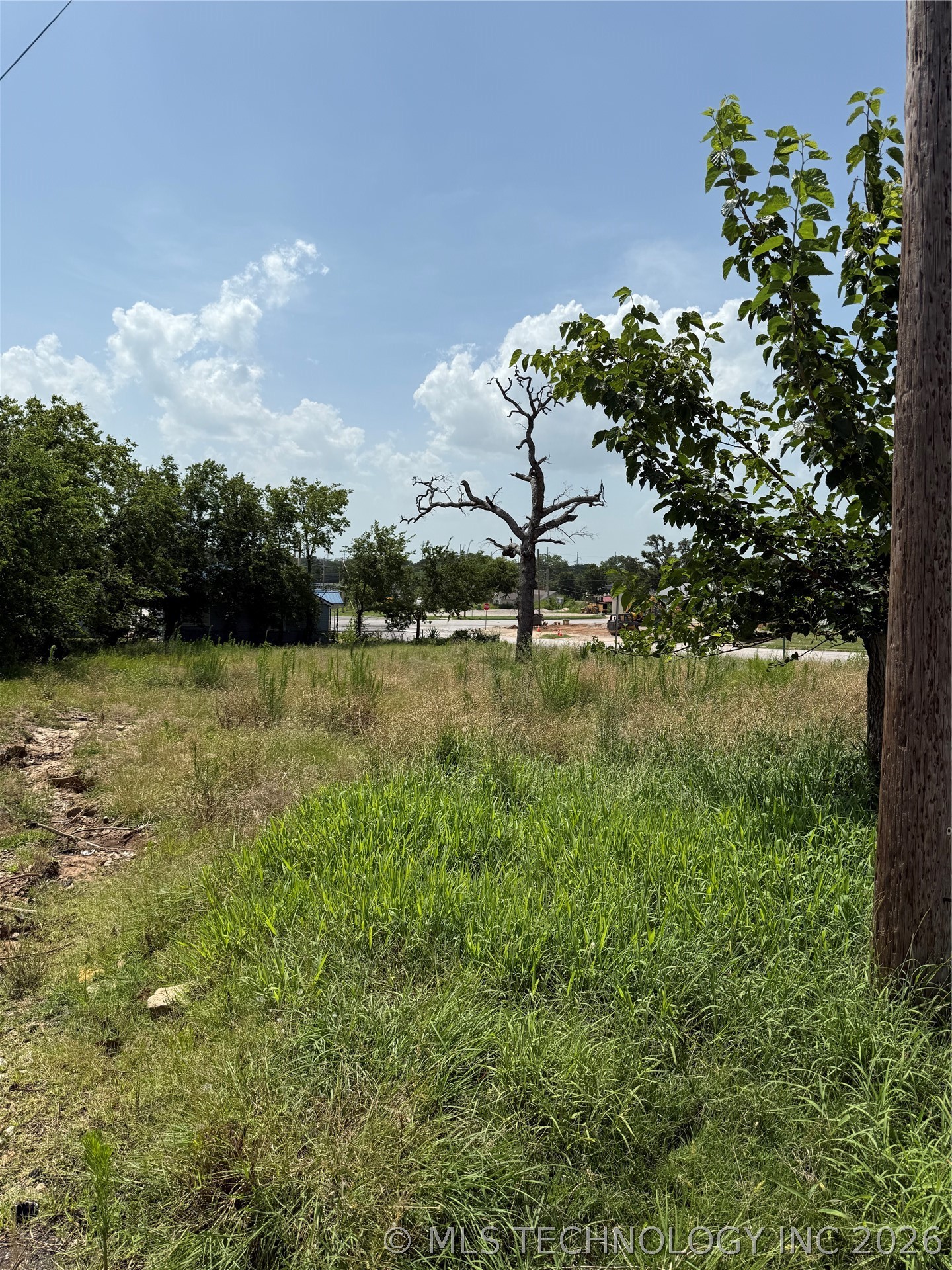 1220 Division Sulphur OK 73086