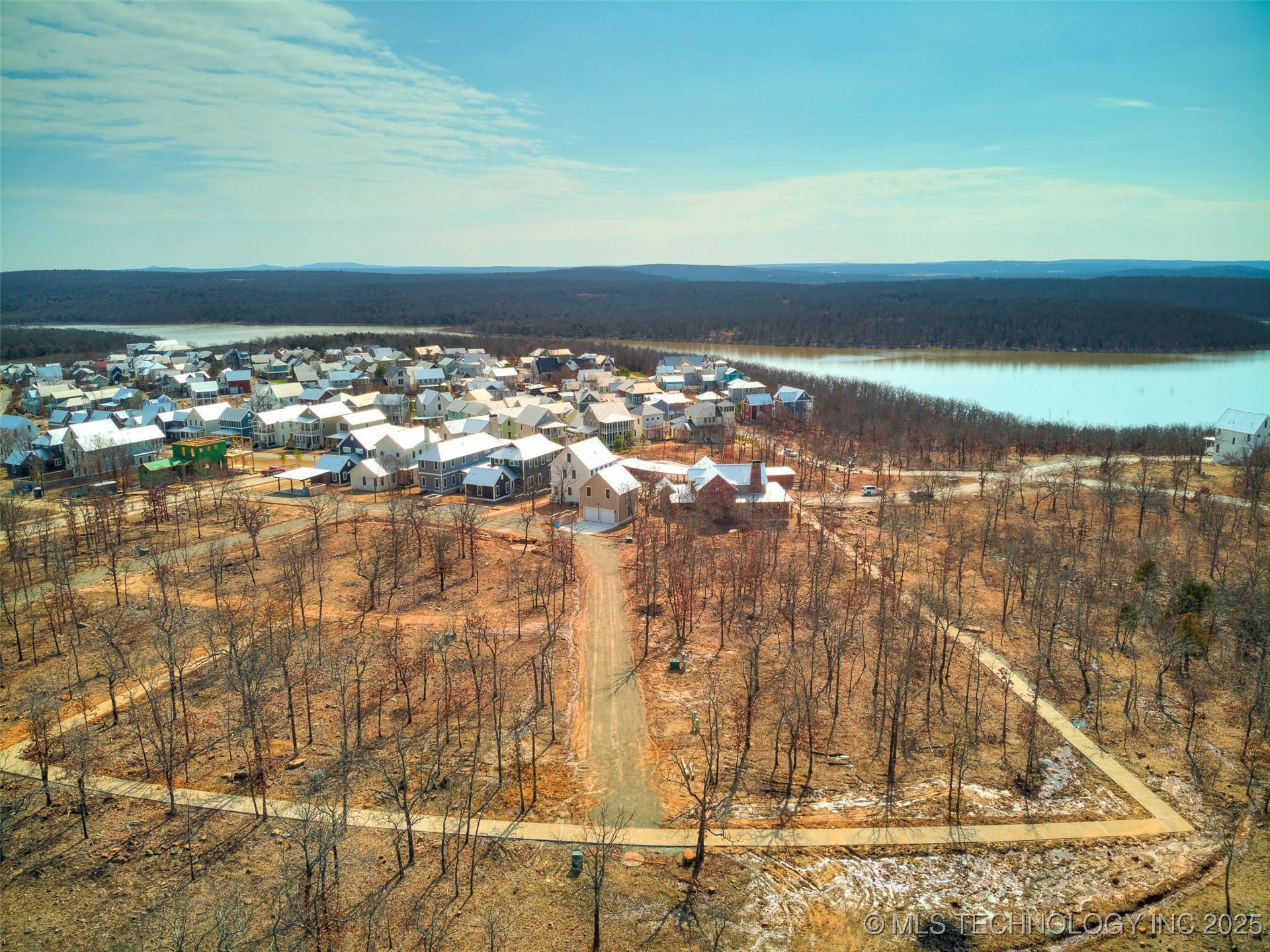 100 Brookside Drive Carlton Landing OK 74432