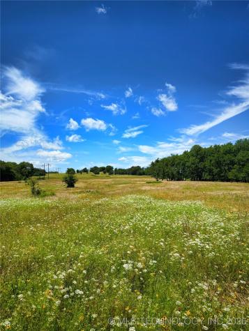 1065 Road Hitchita OK 74426