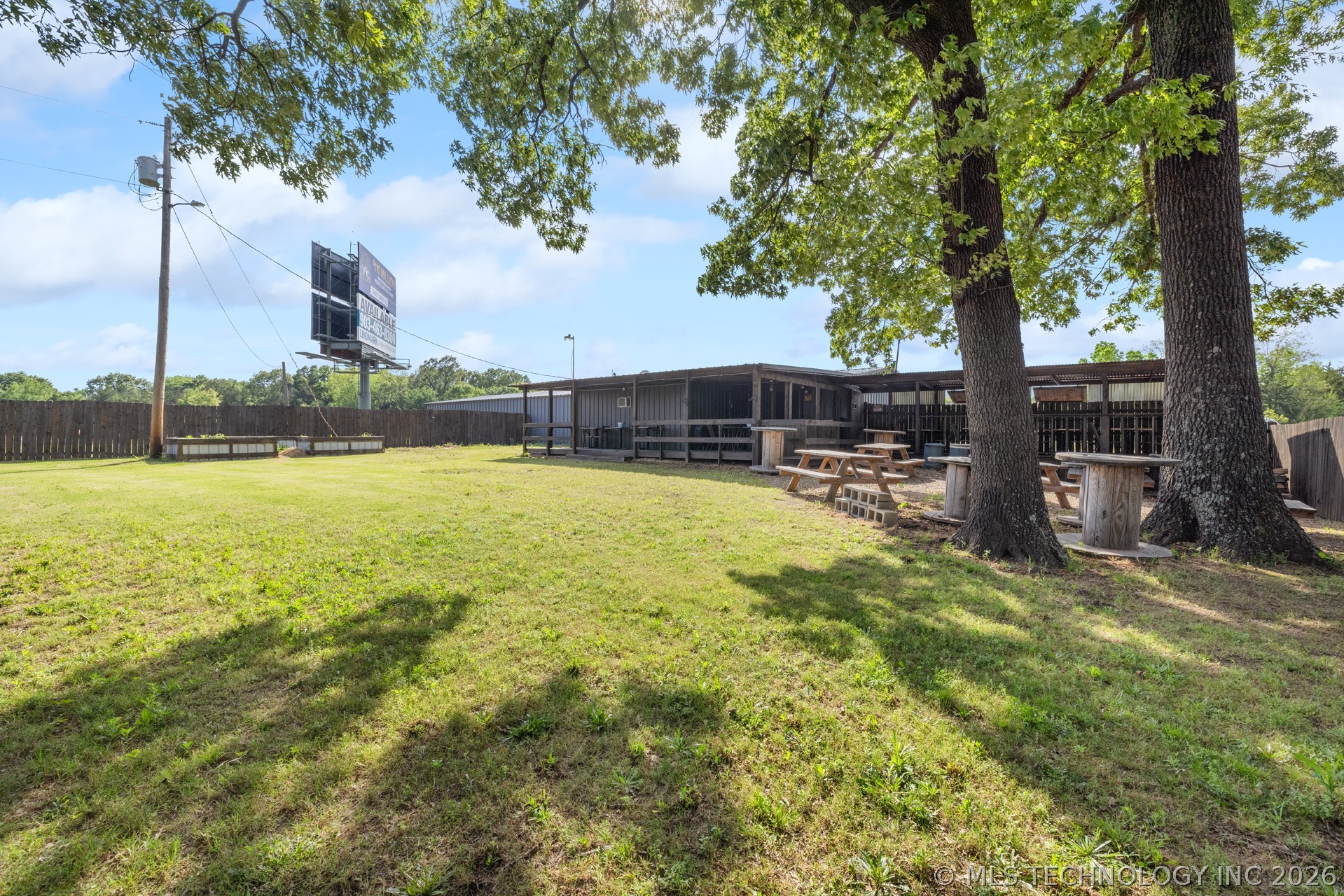 1592 N 4220 Road Grant OK 74738