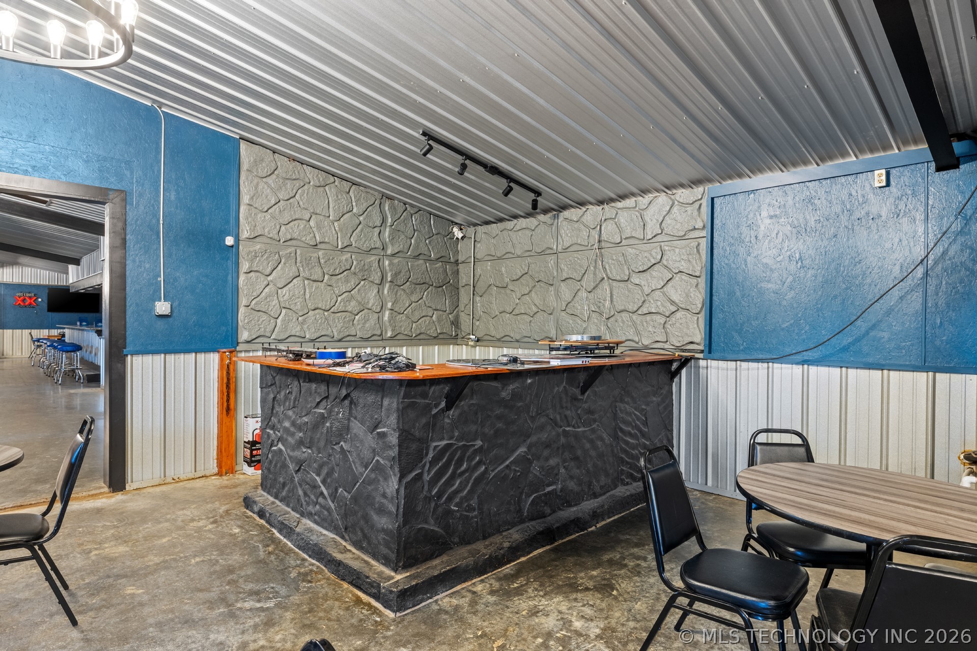 1592 N 4220 Road Grant OK 74738