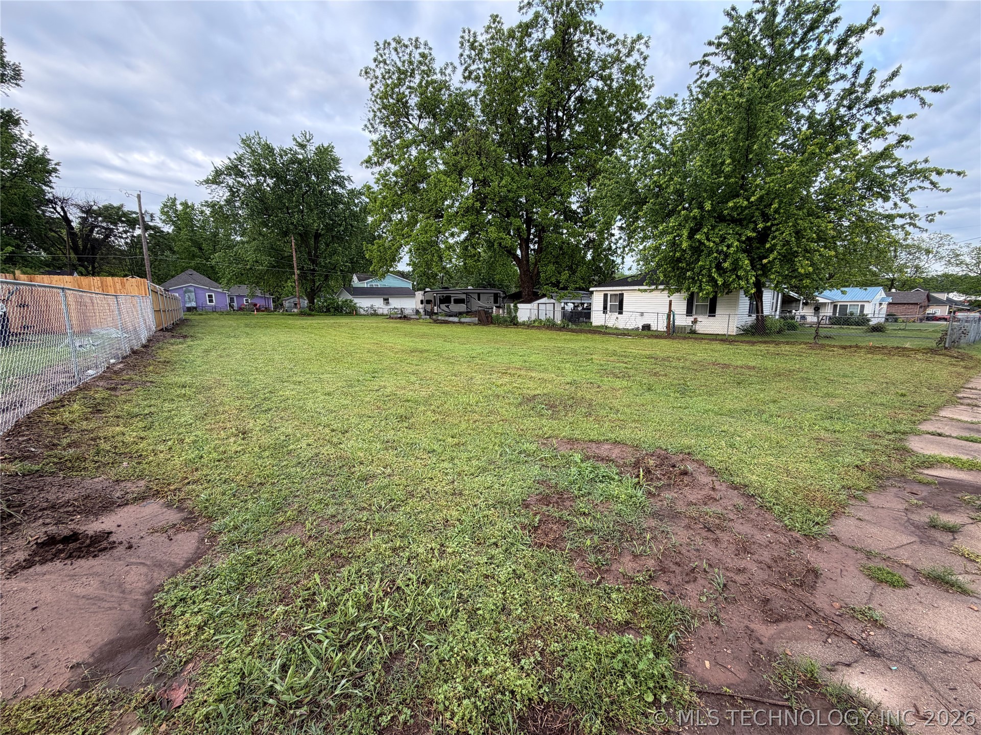 310 E Cypress Street Coweta OK 74429
