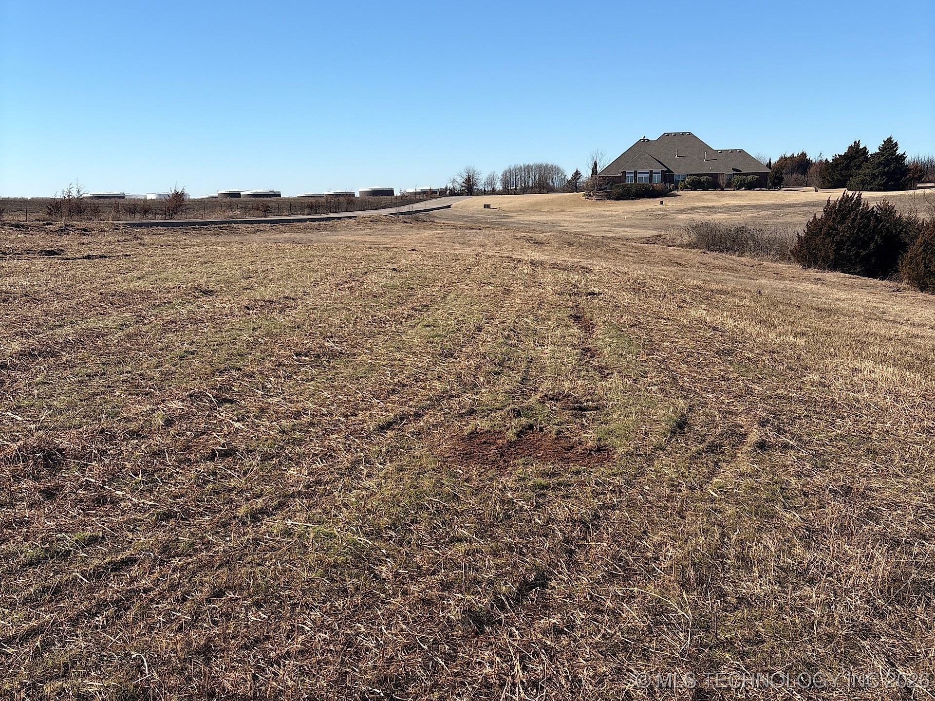 E Country Club Drive Cushing OK 74023