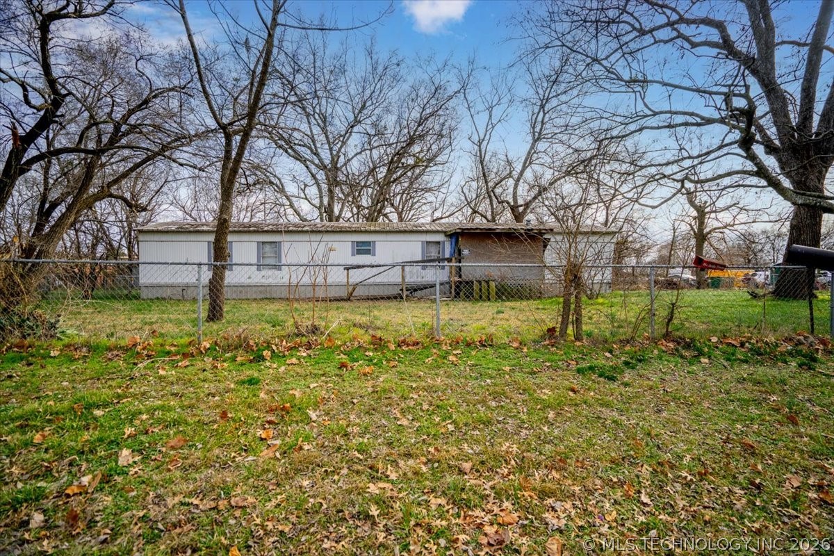 1 W Ross Street Locust Grove OK 74352