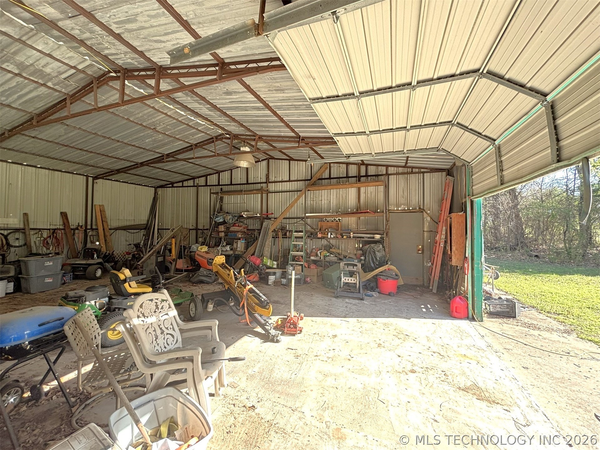 15 4285 Road Porum OK 74455