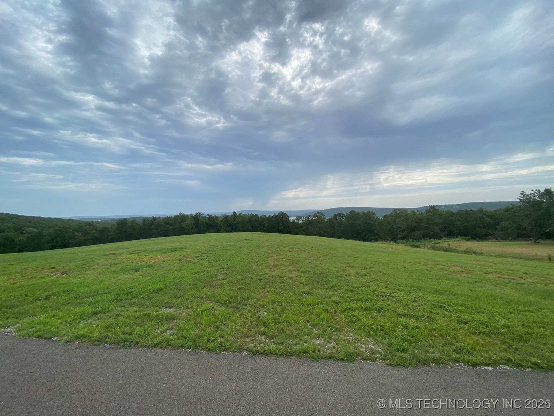 15831 W Dogwood Road Park Hill OK 74451