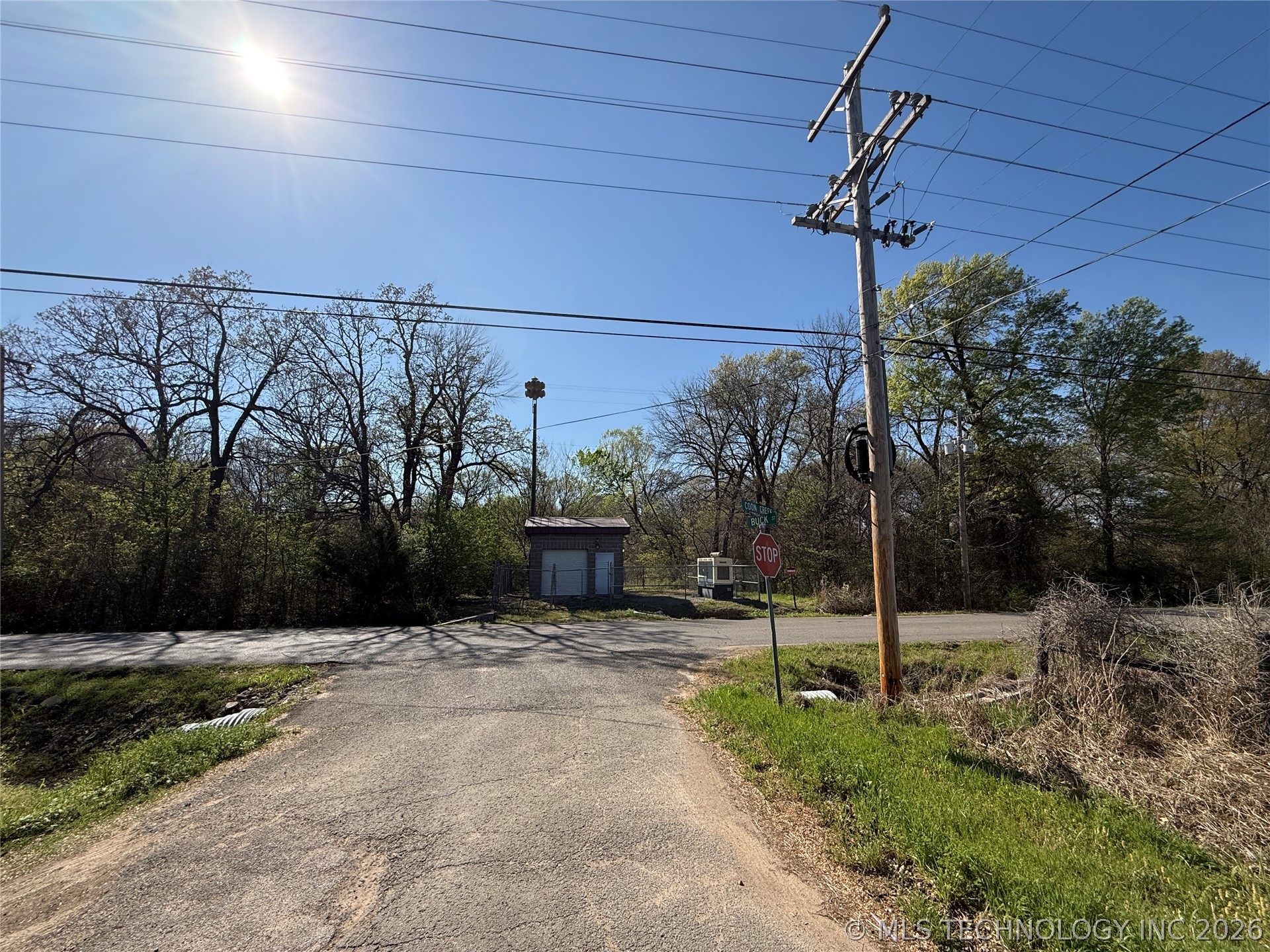 32 E Coon Creek Eufaula OK 74432