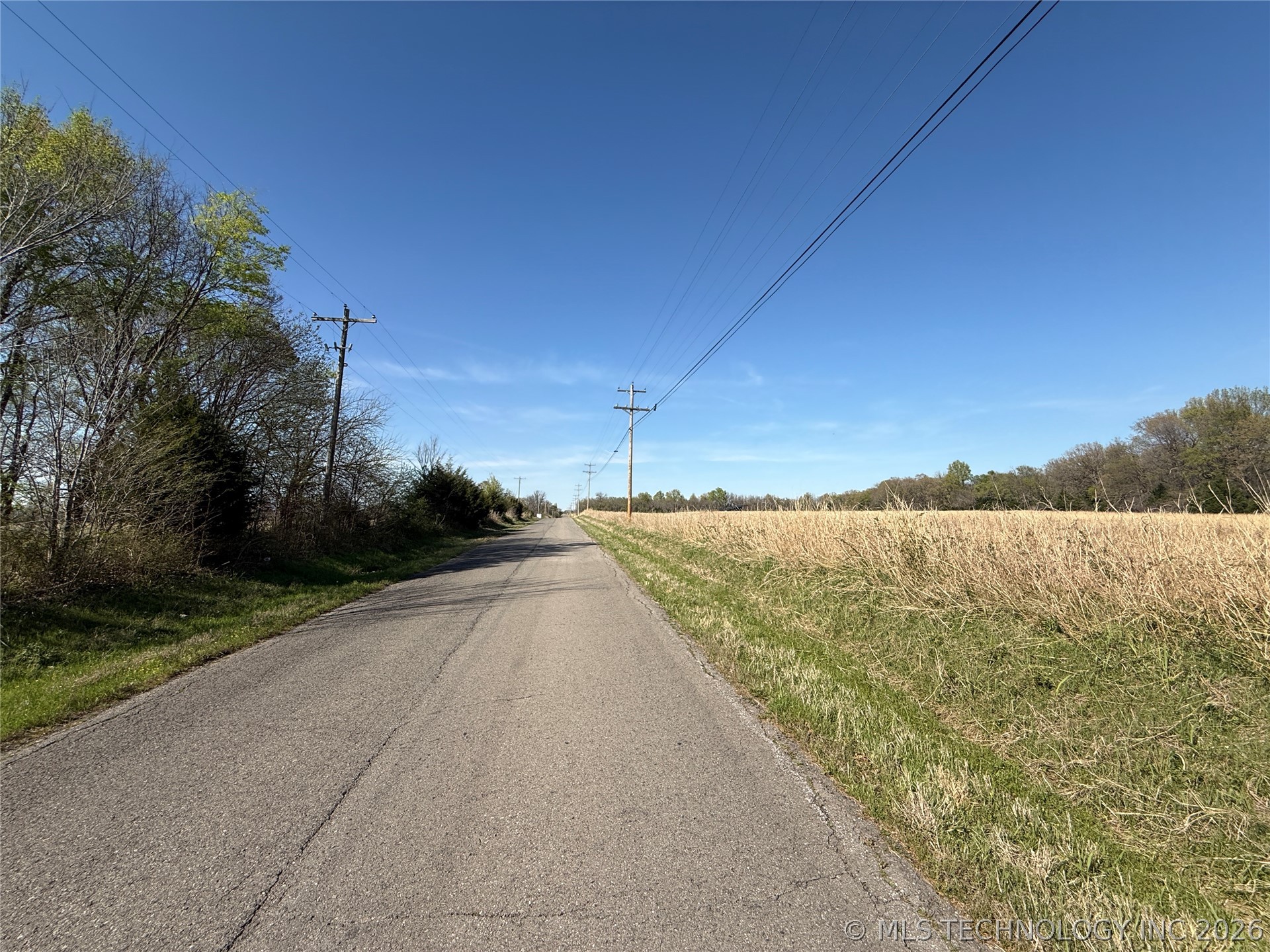 32 E Coon Creek Eufaula OK 74432