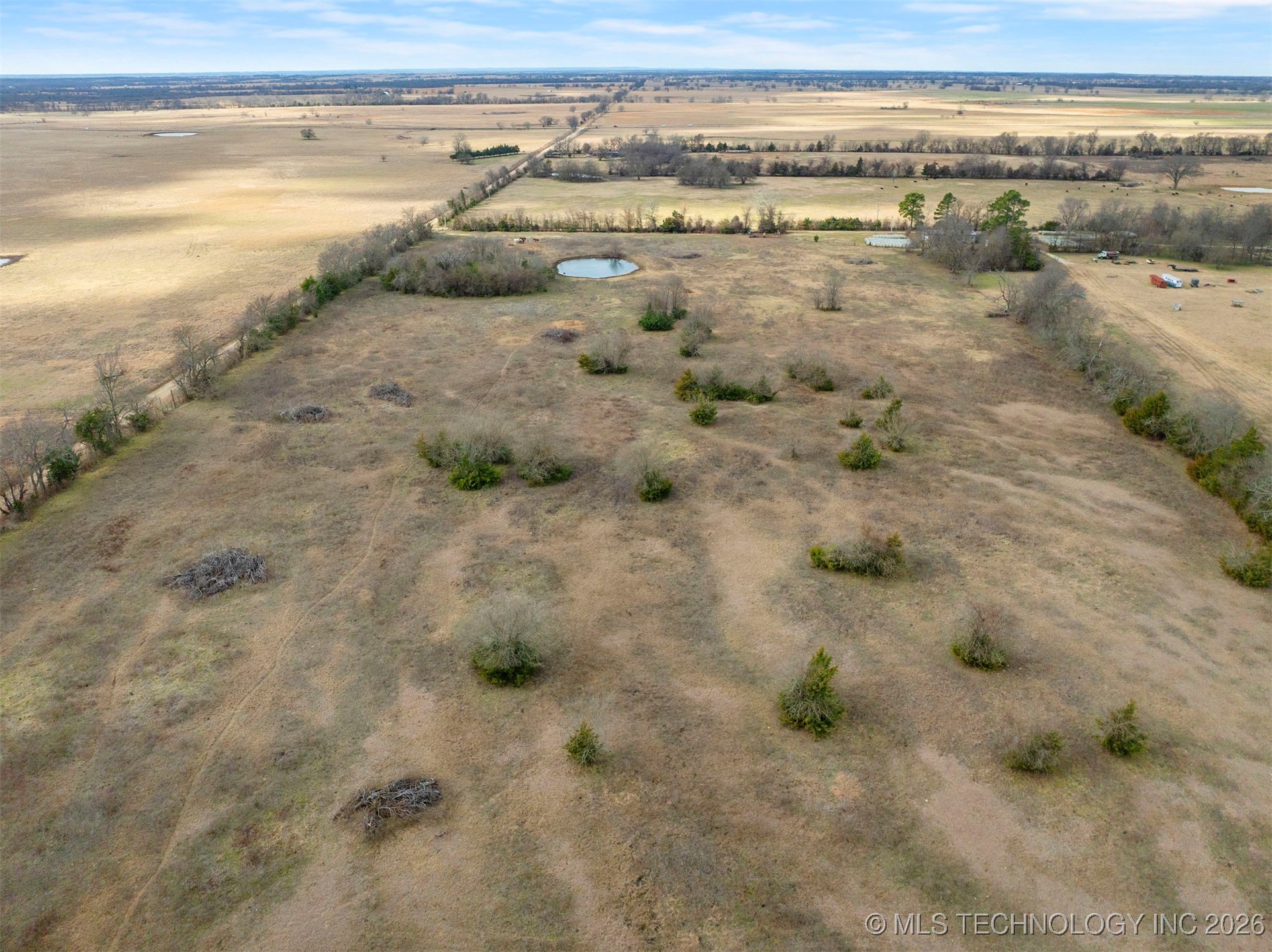 40 E 2010 Road Hugo OK 74743