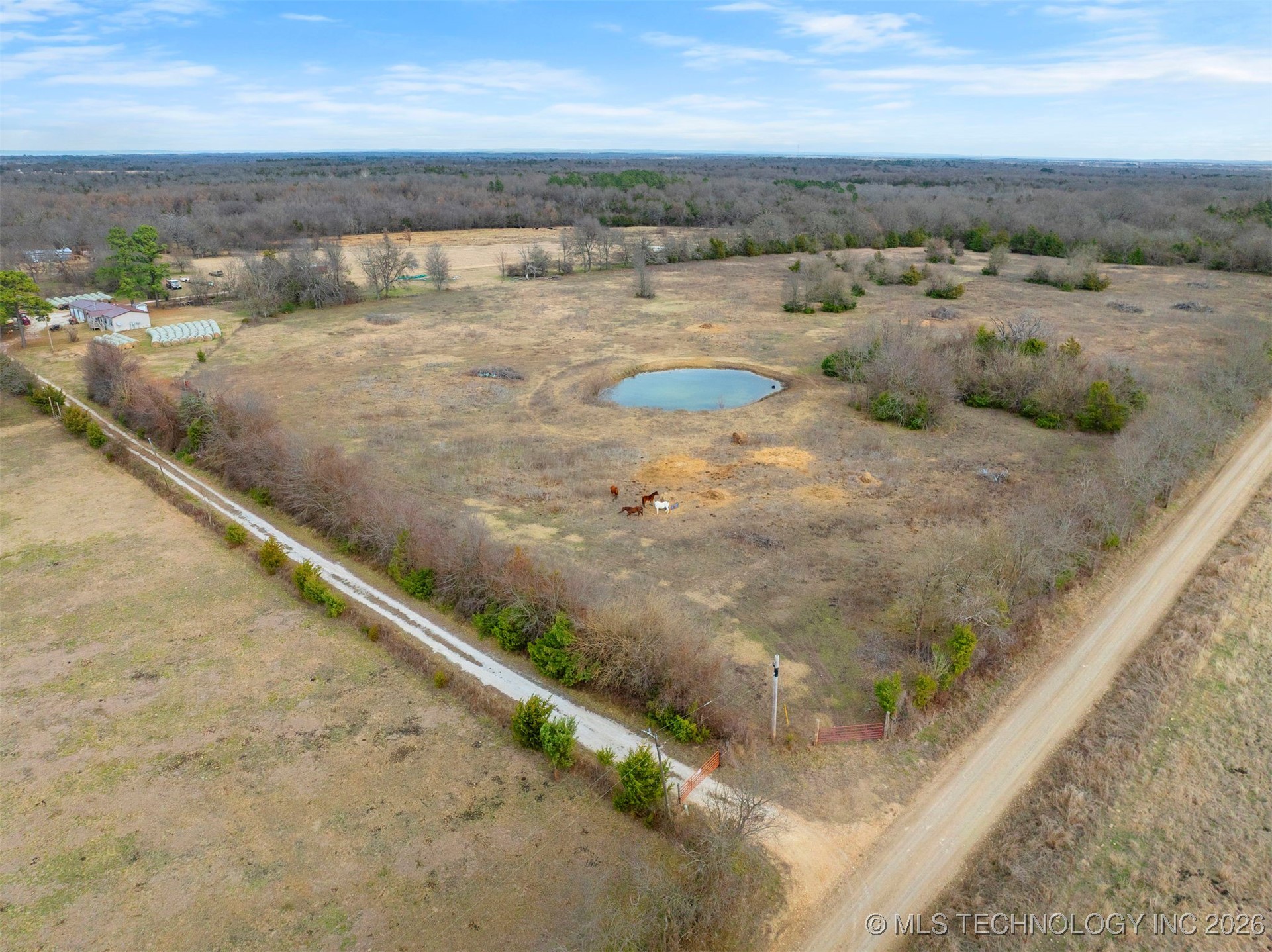 40 E 2010 Road Hugo OK 74743