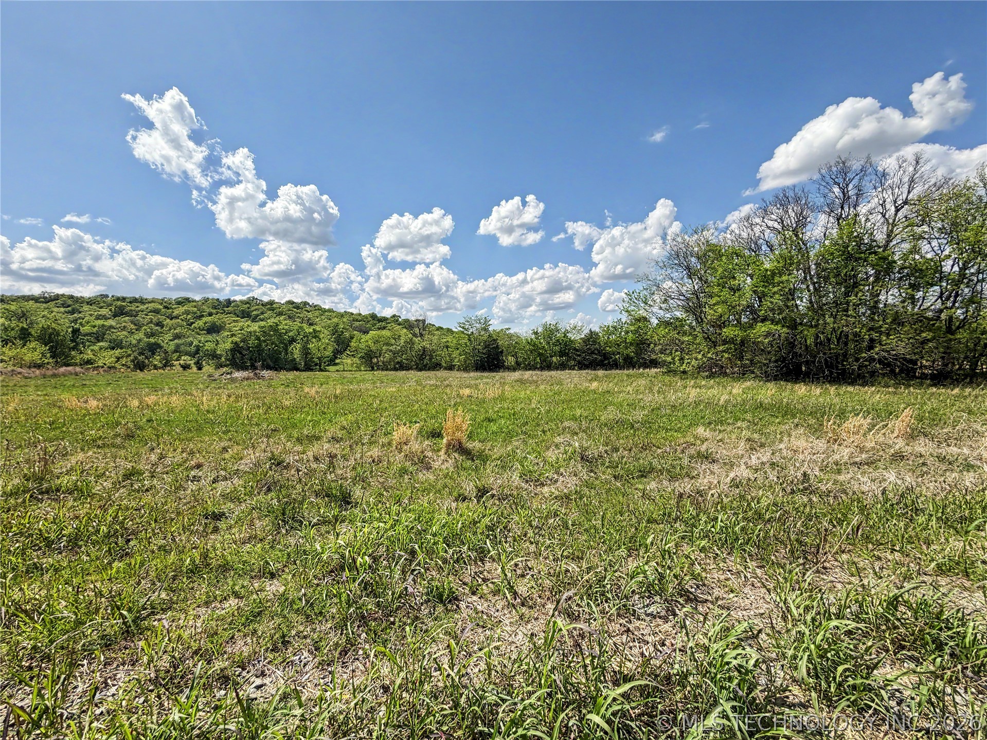 420 S Thunder Road Fort Gibson OK 74434