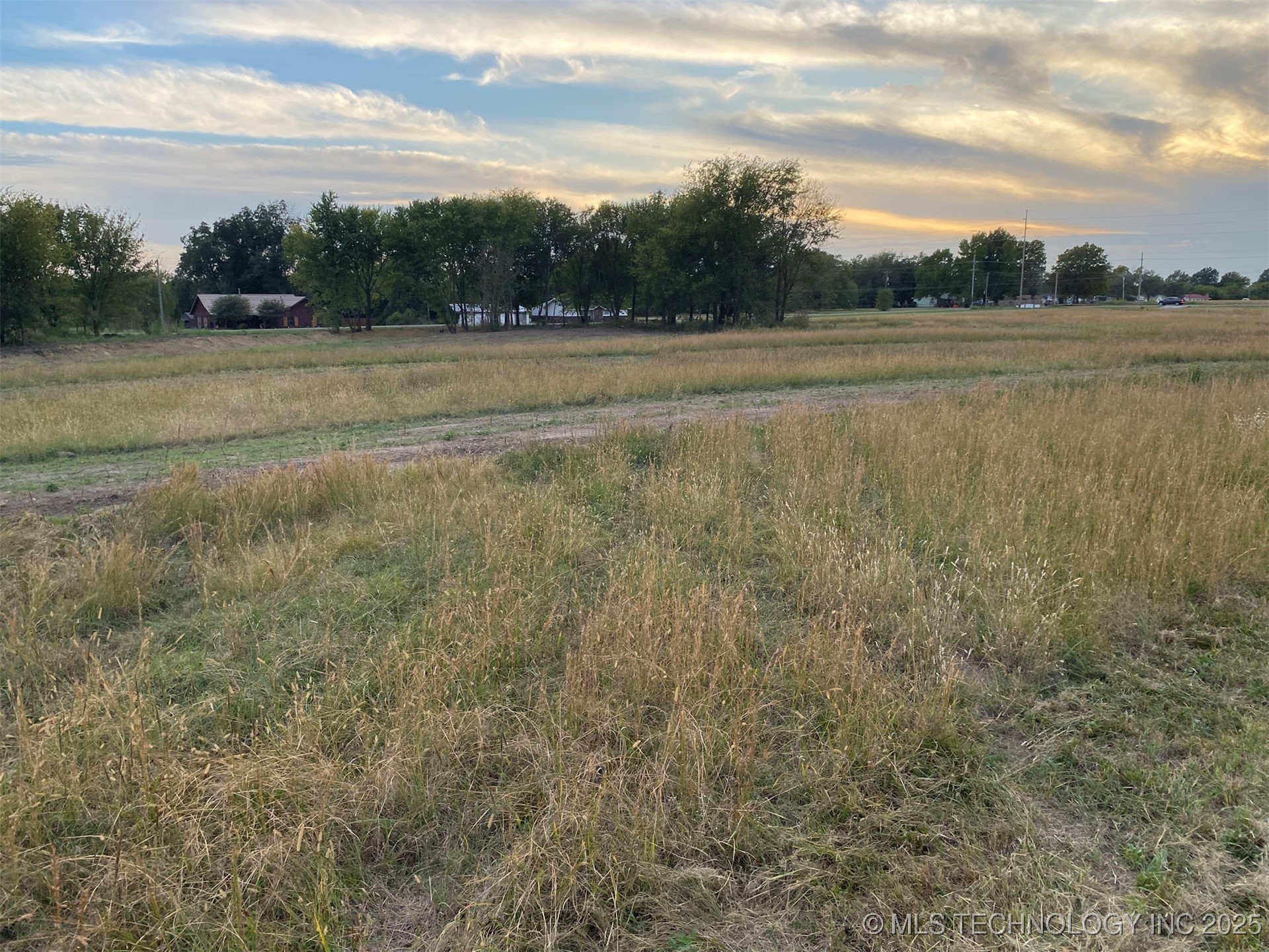 2121 N 1st Road Pryor OK 74361