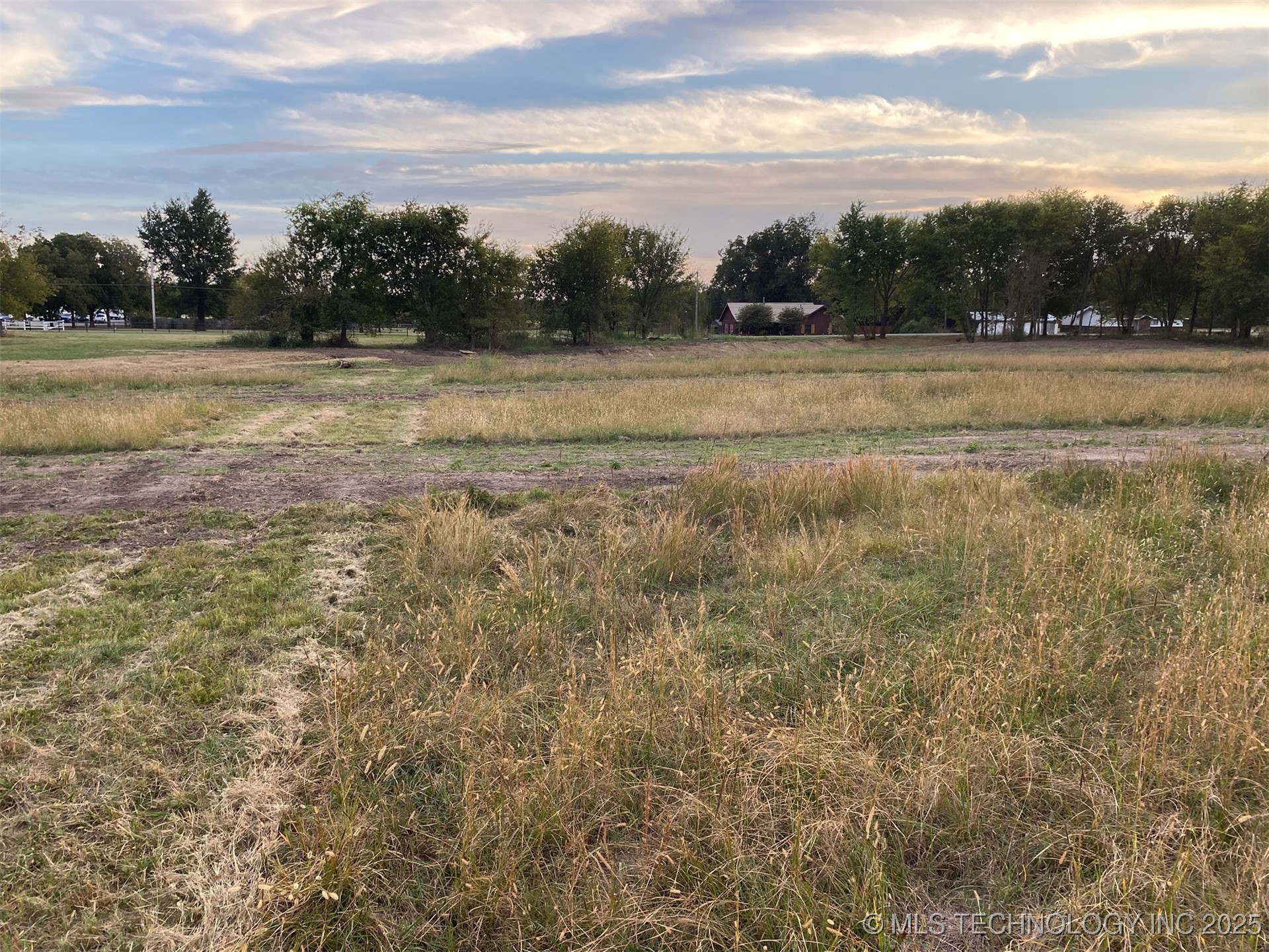 2121 N 1st Road Pryor OK 74361