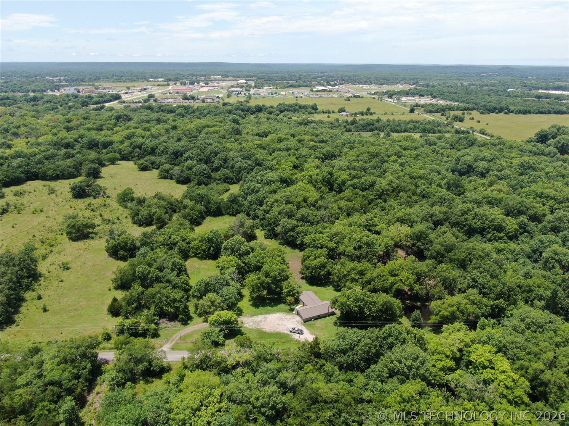 2018 N Mission Lane Okmulgee OK 74447